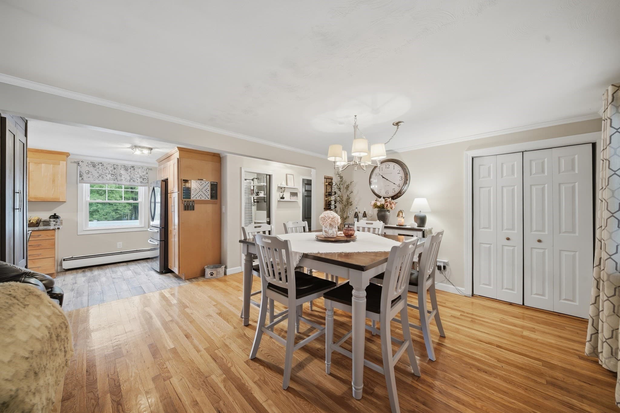 Single Family Residence at 876 Chandler St, Tewksbury MA 01876, Tewksbury, photo 10 of 41