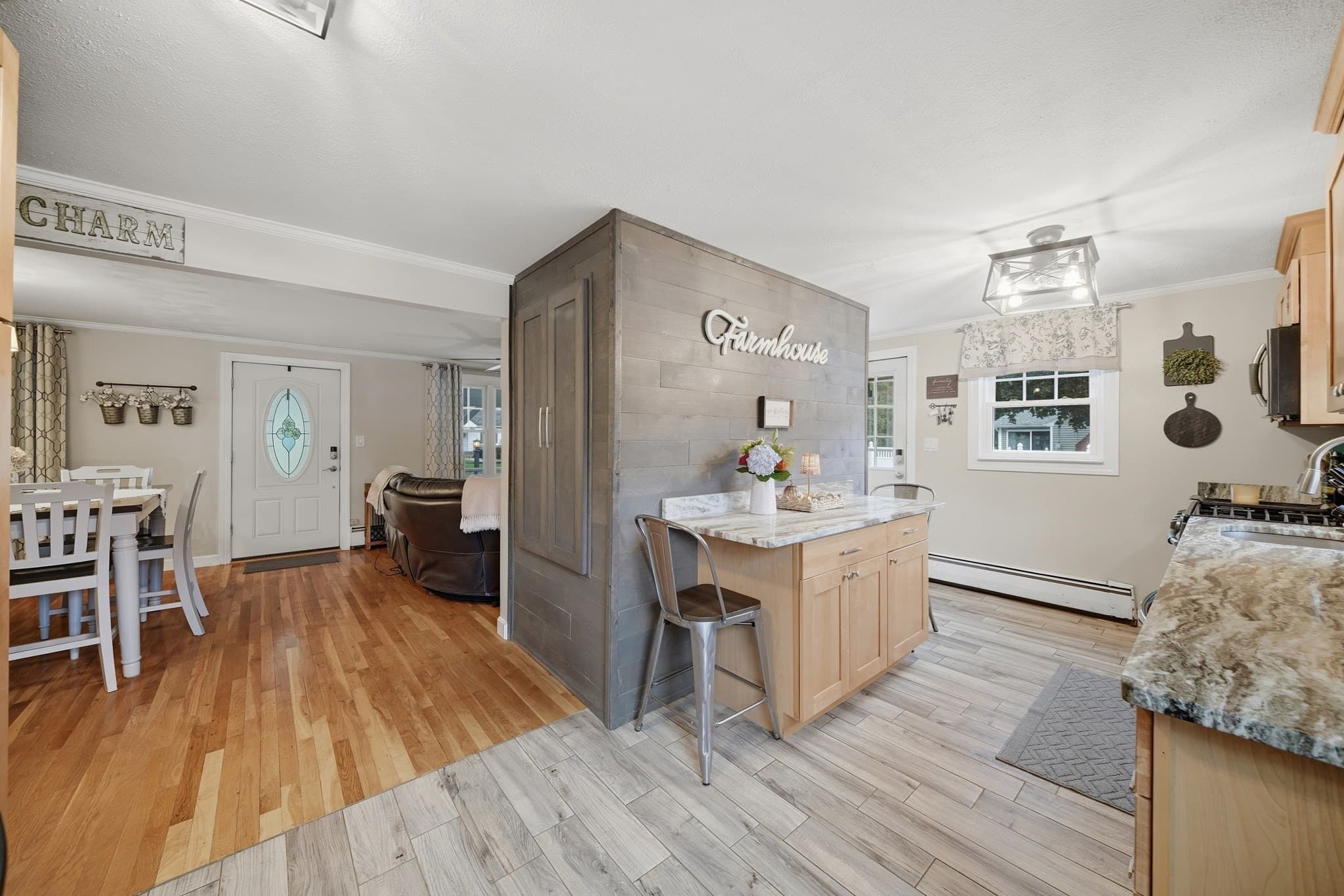 Single Family Residence at 876 Chandler St, Tewksbury MA 01876, Tewksbury, photo 14 of 41