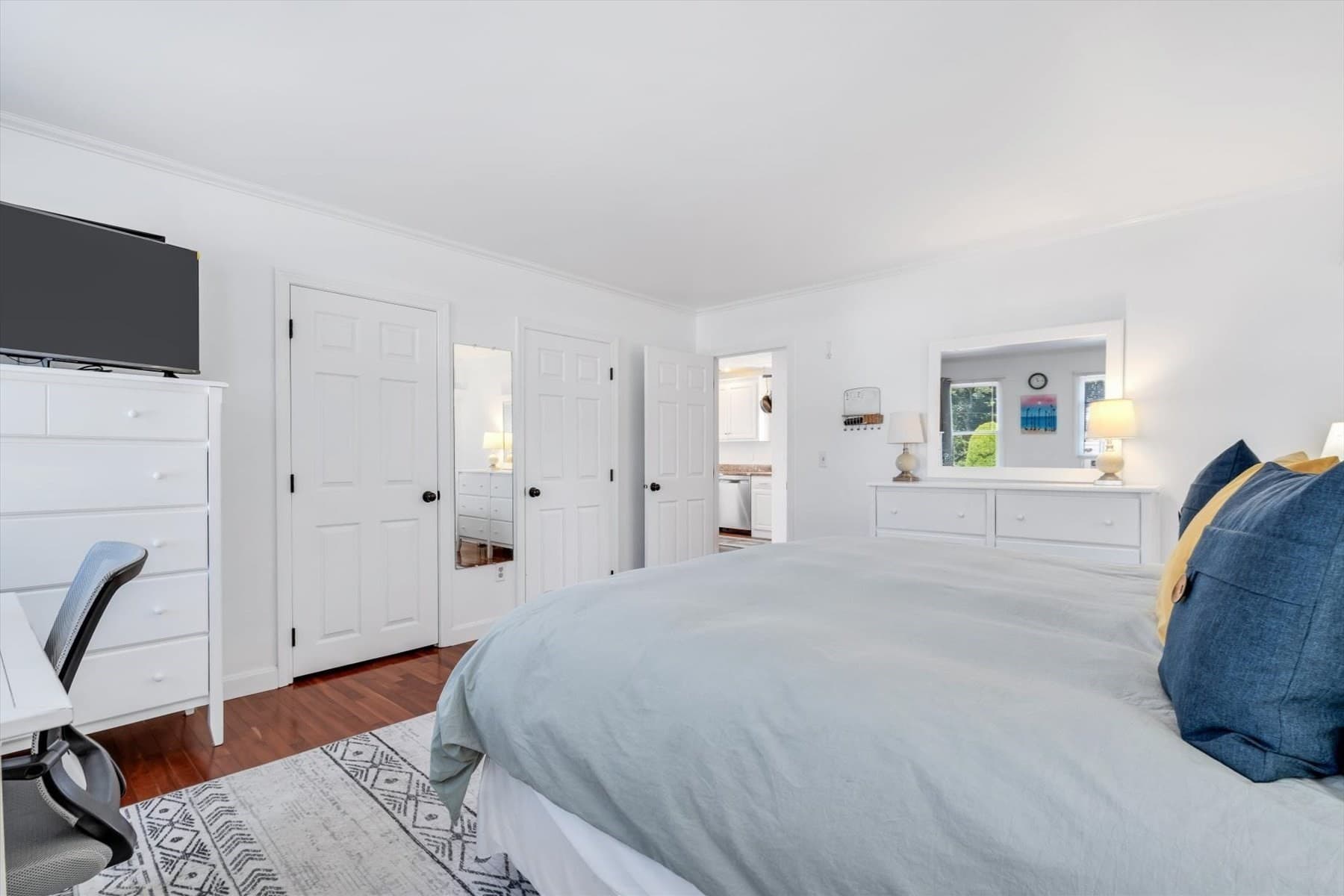 Single Family Residence at 15 Iyanough Rd, Barnstable MA 02601, Barnstable, photo 16 of 42