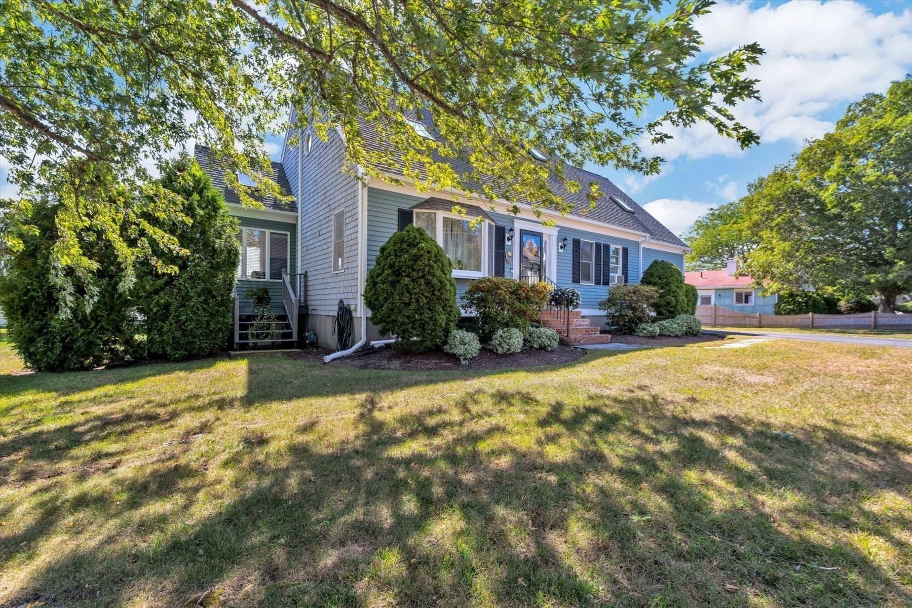 Single Family Residence at 15 Iyanough Rd, Barnstable MA 02601, Barnstable, photo 39 of 42