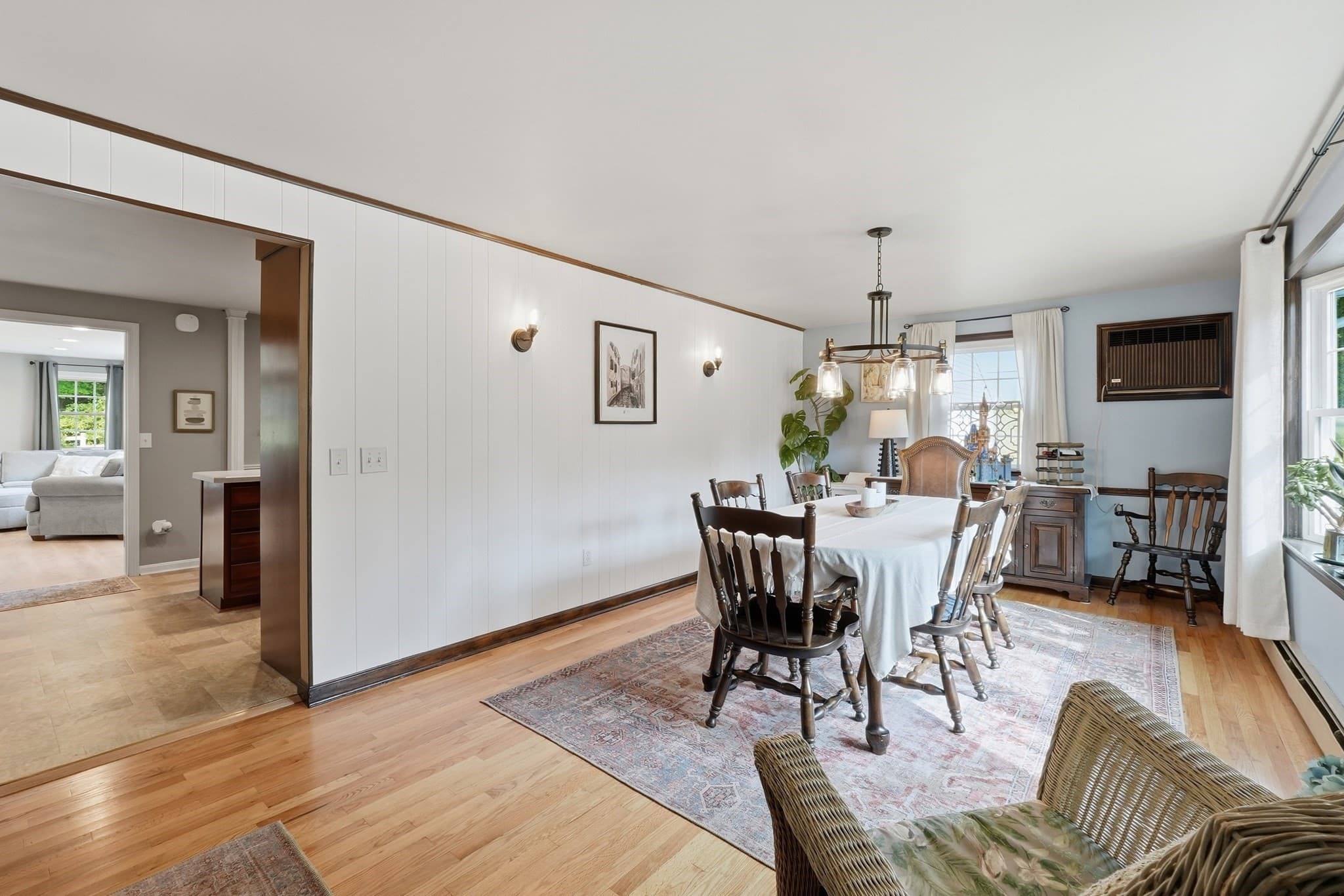 Single Family Residence at 107 Cedar St, Sturbridge MA 01518, Sturbridge, photo 7 of 40