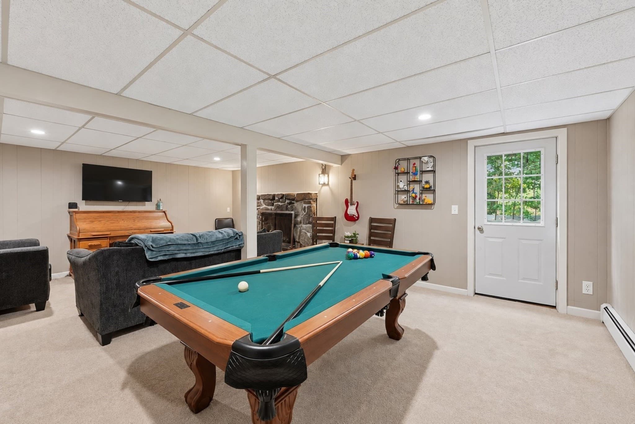 Single Family Residence at 107 Cedar St, Sturbridge MA 01518, Sturbridge, photo 32 of 40