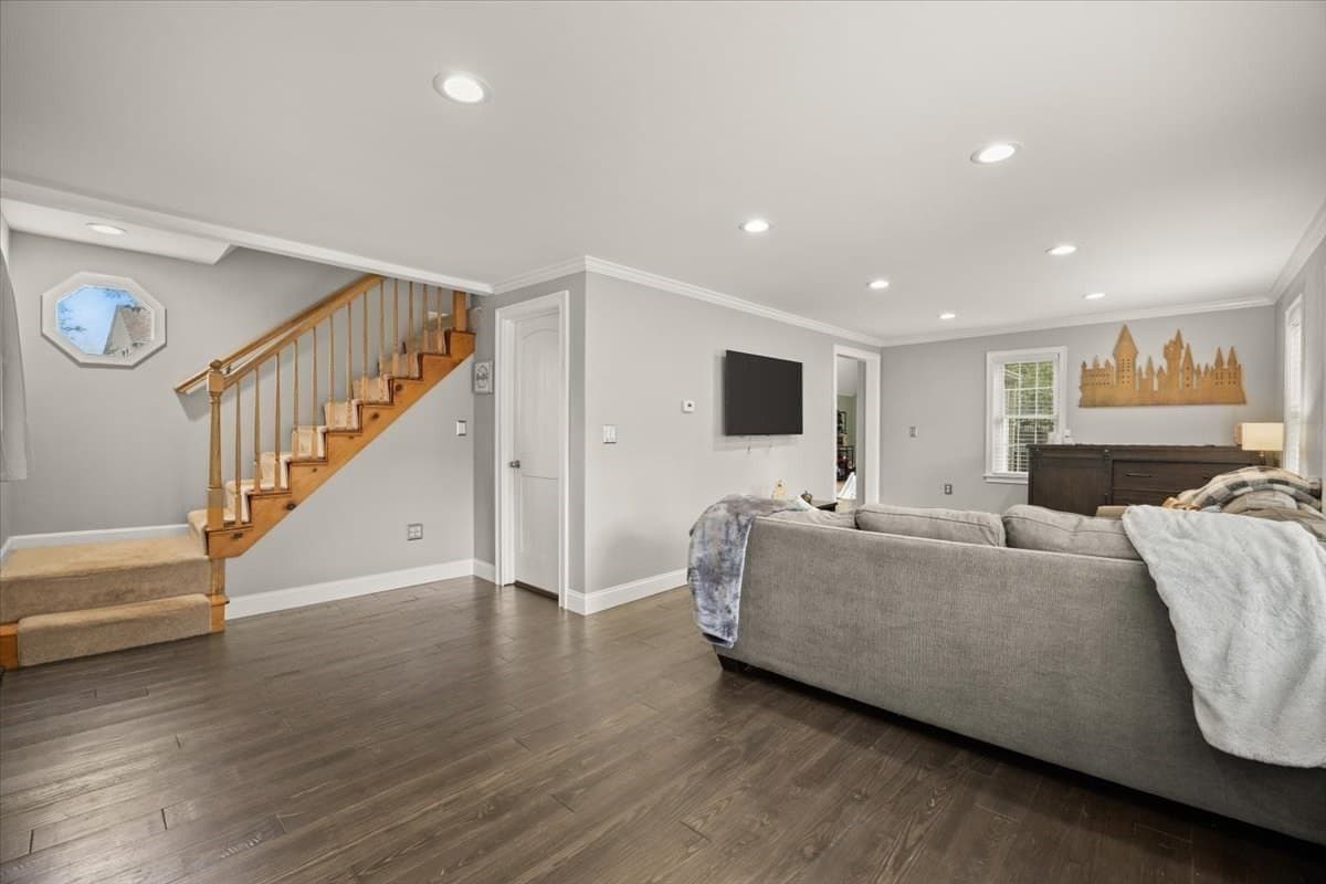 Single Family Residence at 421 North Main Street, Raynham MA 02767, Raynham, photo 9 of 34
