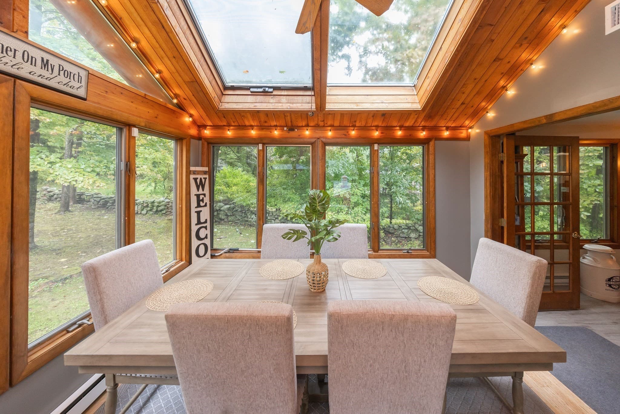 Single Family Residence at 14 Old Village Rd, Sturbridge MA 01566, Sturbridge, photo 13 of 40