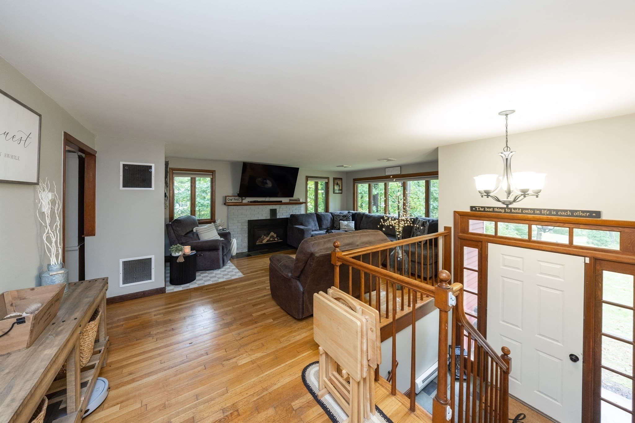 Single Family Residence at 14 Old Village Rd, Sturbridge MA 01566, Sturbridge, photo 16 of 40