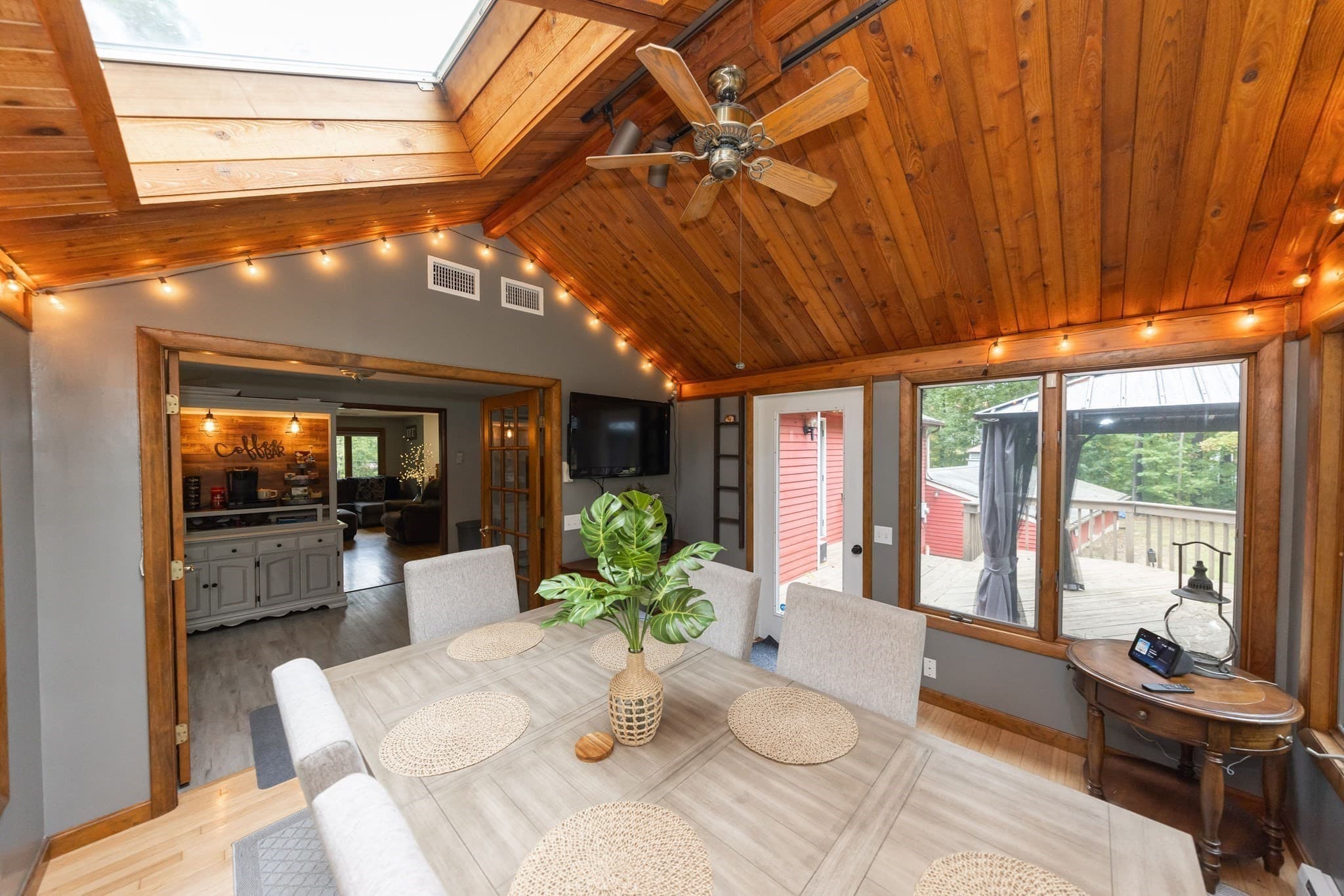 Single Family Residence at 14 Old Village Rd, Sturbridge MA 01566, Sturbridge, photo 12 of 40