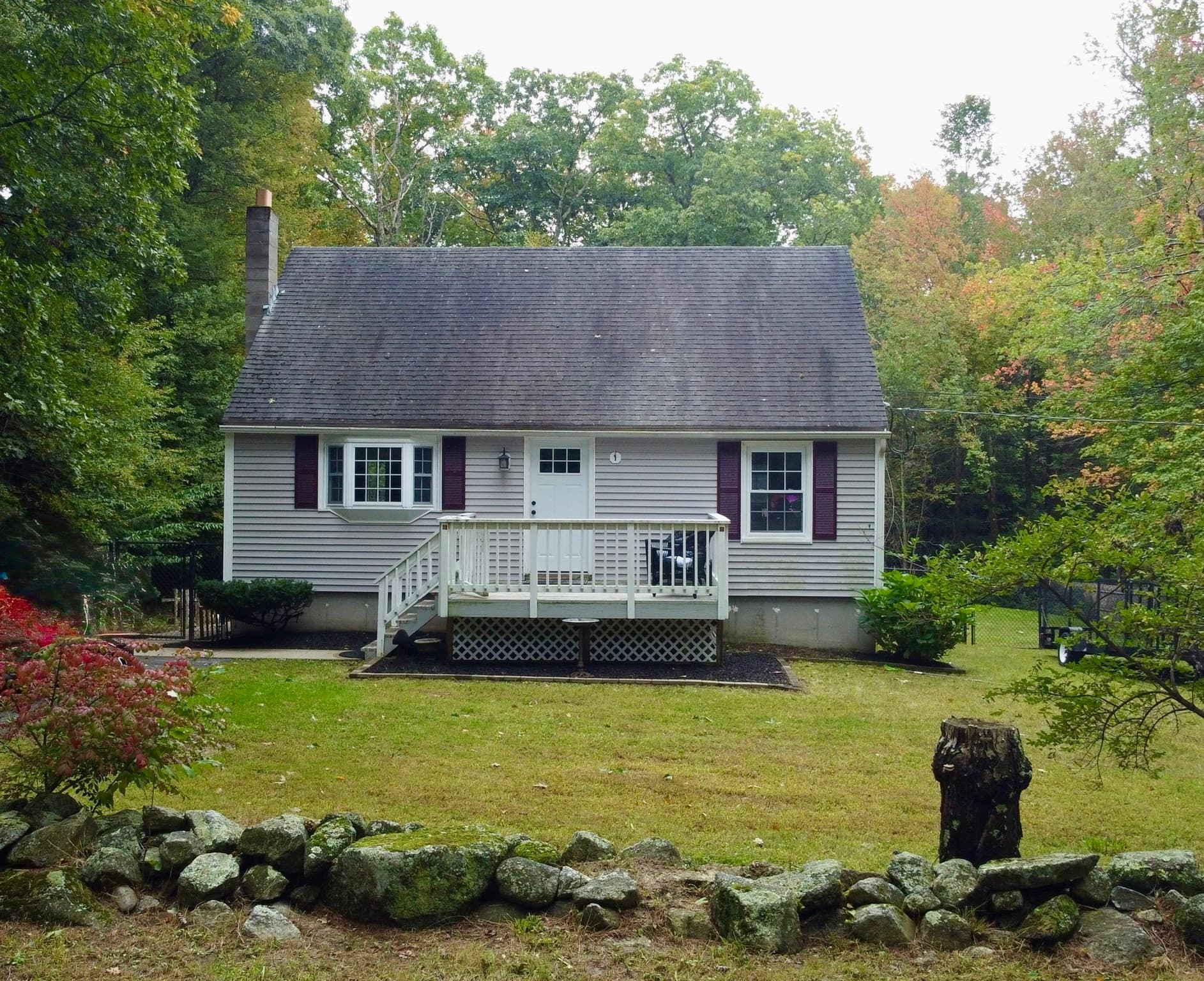 25 School House Rd, Phillipston MA 01331