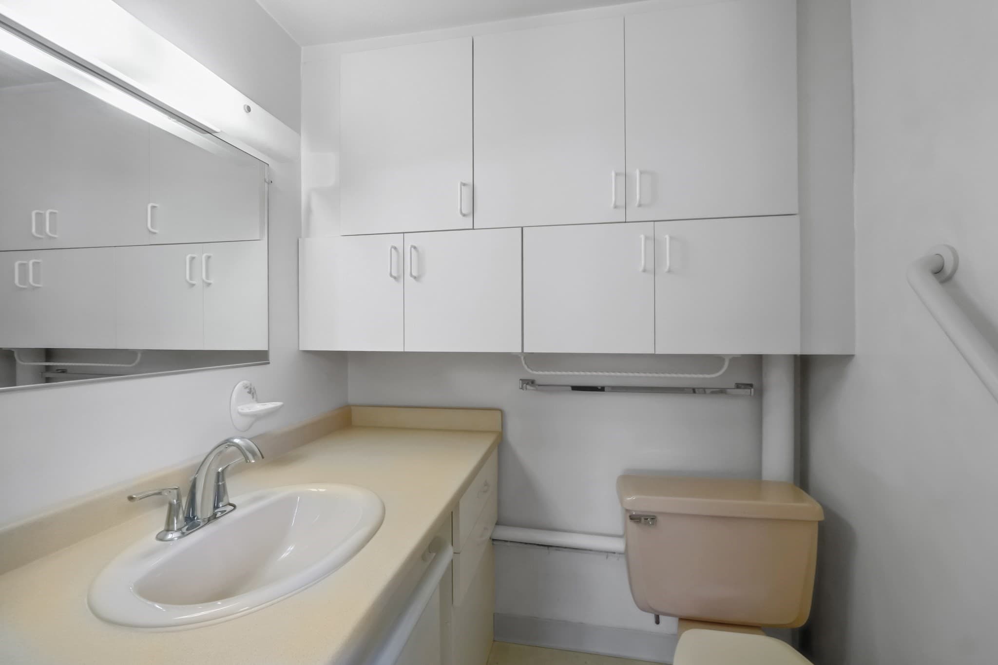 Single Family Residence at 99 Luther Ave, Somerset MA 02726, Somerset, photo 13 of 41