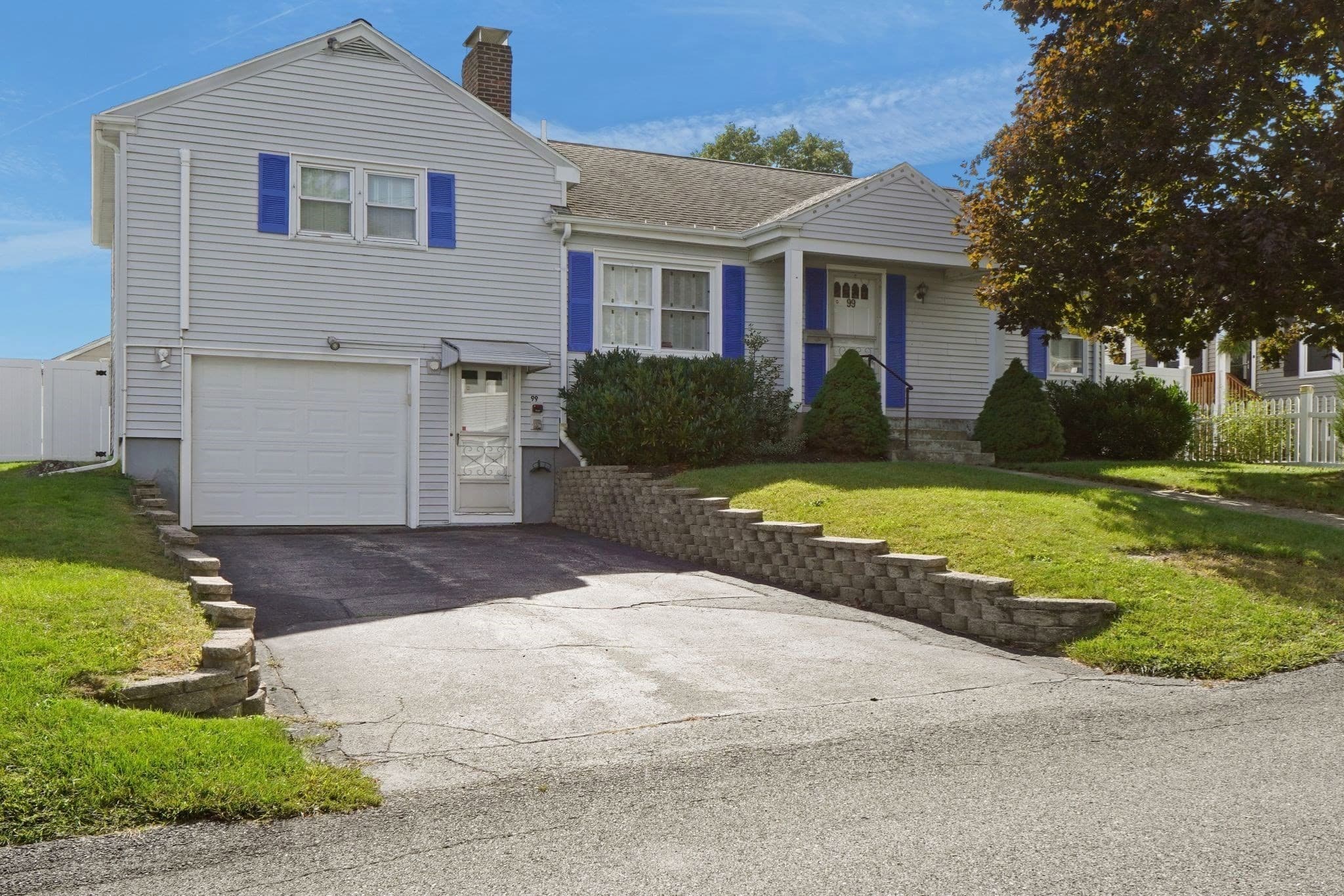 99 Luther Ave, Somerset MA 02726