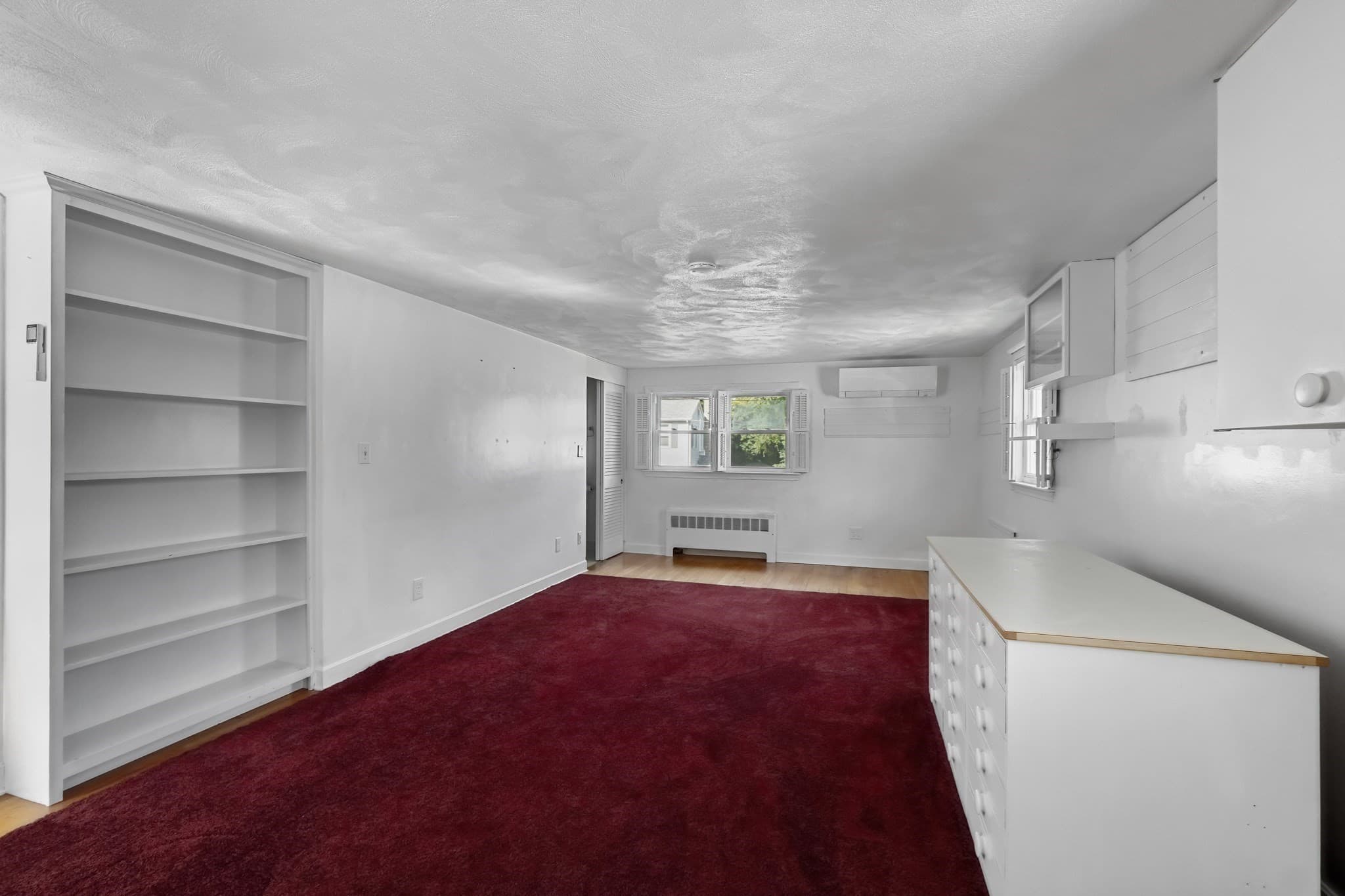 Single Family Residence at 99 Luther Ave, Somerset MA 02726, Somerset, photo 10 of 41