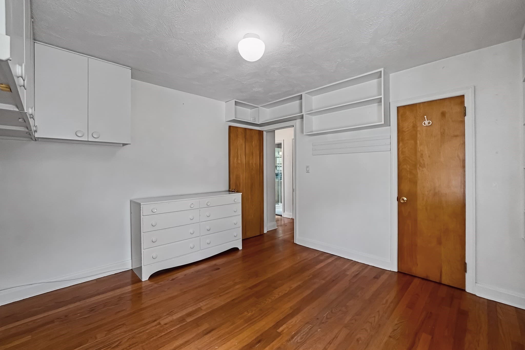 Single Family Residence at 99 Luther Ave, Somerset MA 02726, Somerset, photo 18 of 41