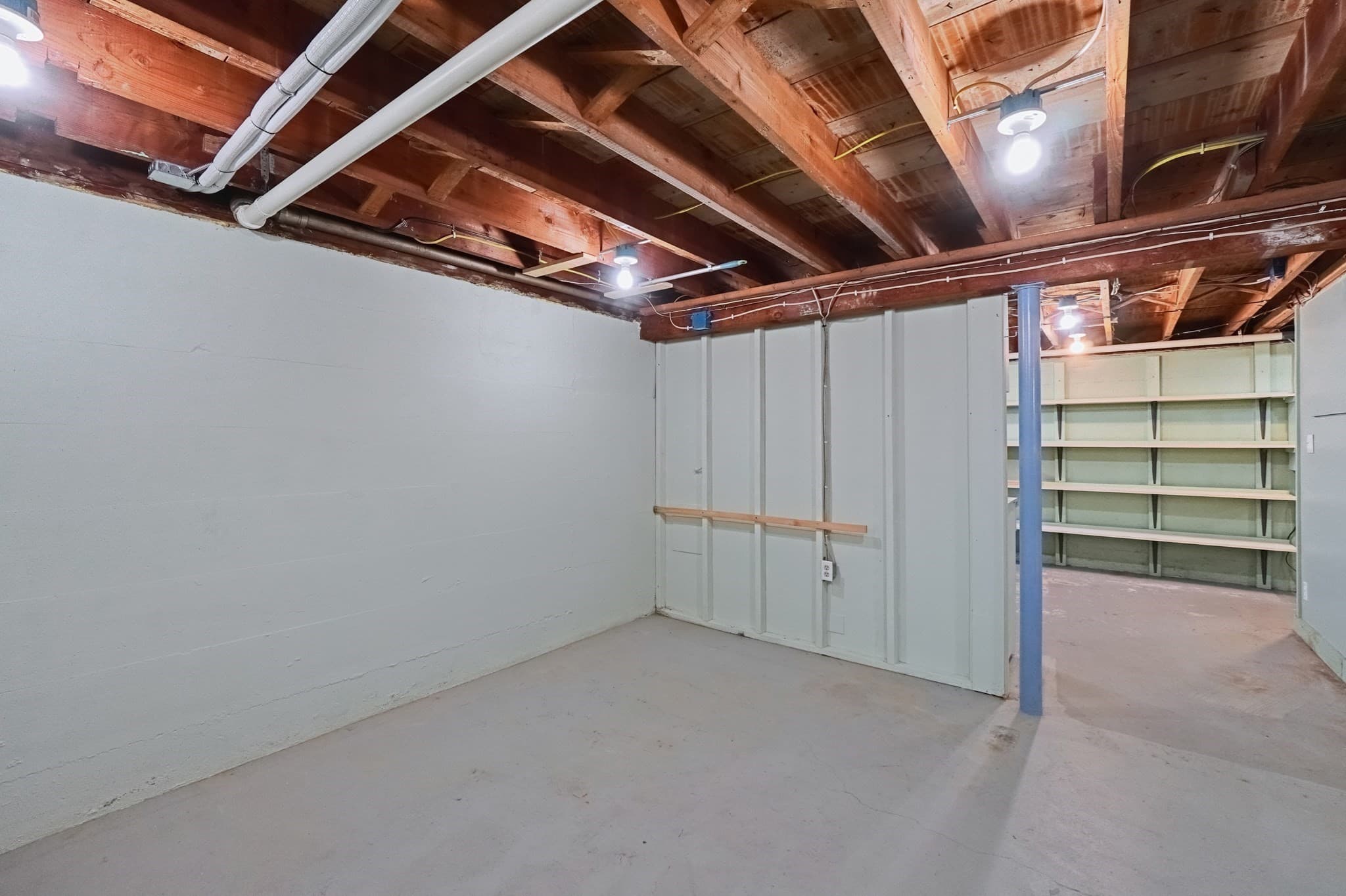 Single Family Residence at 99 Luther Ave, Somerset MA 02726, Somerset, photo 35 of 41