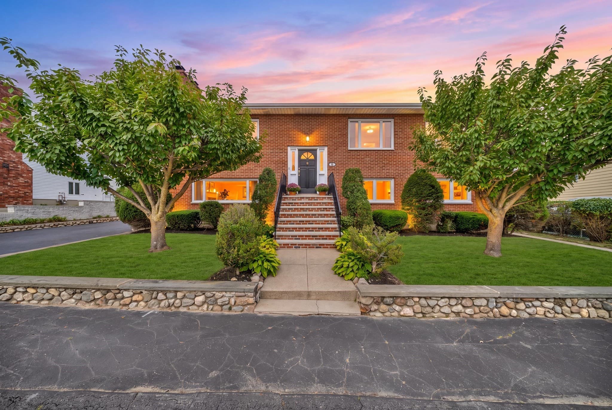 32 Robert Rd, Revere MA 02151