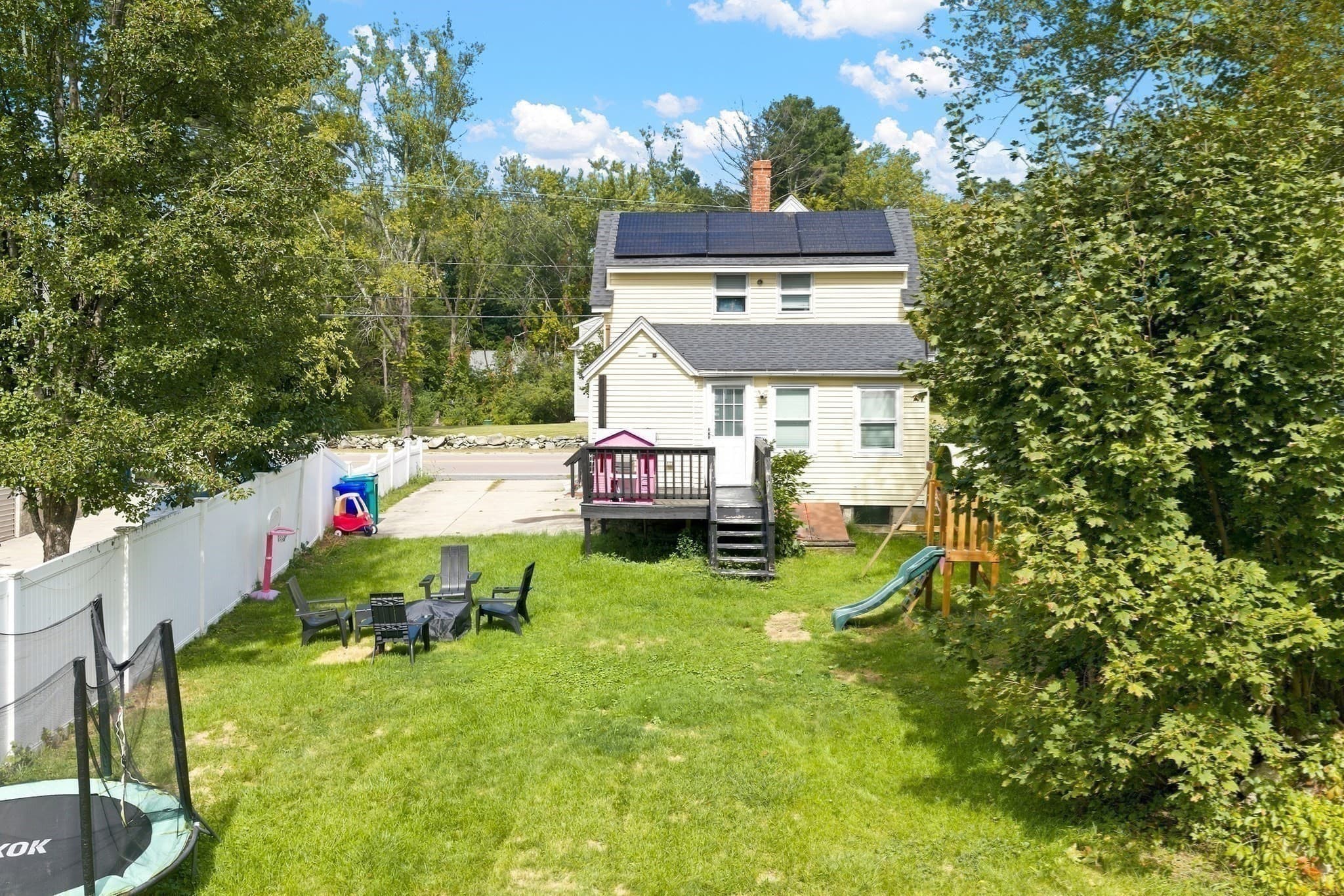 Single Family Residence at 861 Pleasant St, Attleboro MA 02703, Attleboro, photo 21 of 22