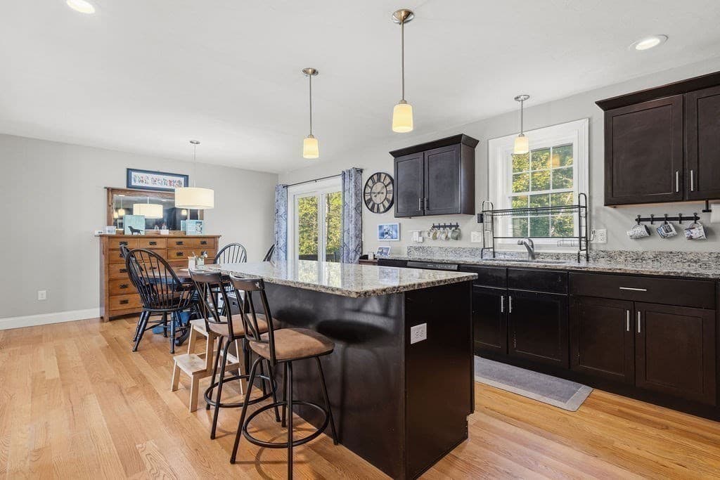 Single Family Residence at 1687 Phillips Rd, New Bedford MA 02745, New Bedford, photo 16 of 42