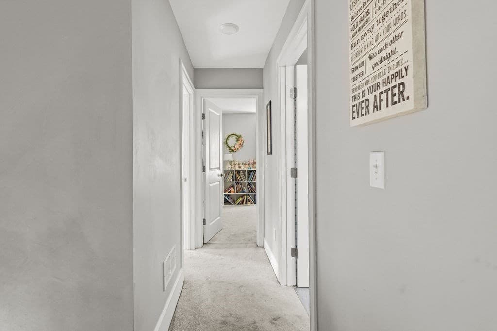 Single Family Residence at 1687 Phillips Rd, New Bedford MA 02745, New Bedford, photo 33 of 42