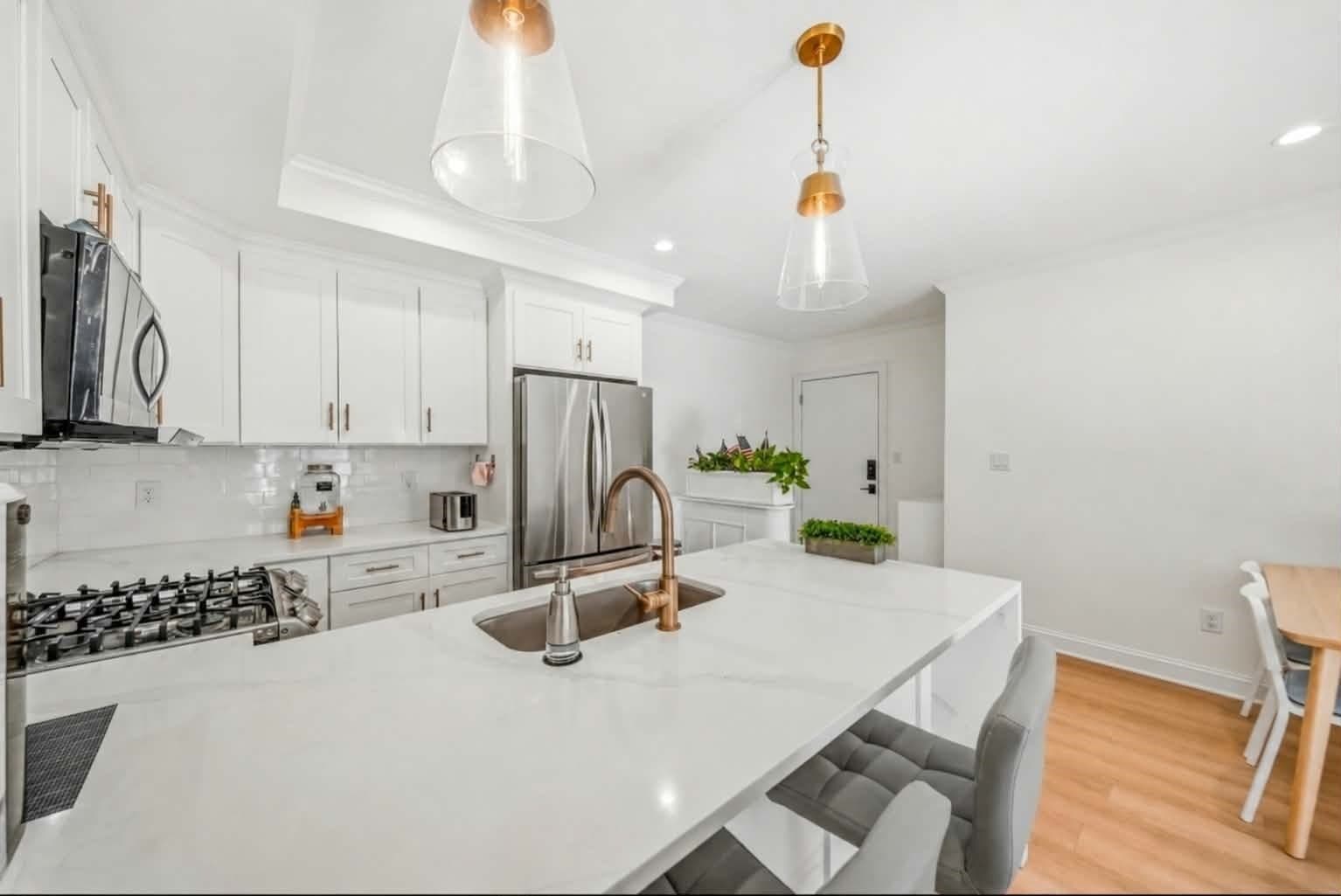 Condominium at 69 Cummins Hwy # 102, Boston MA 02131, Boston, photo 13 of 34