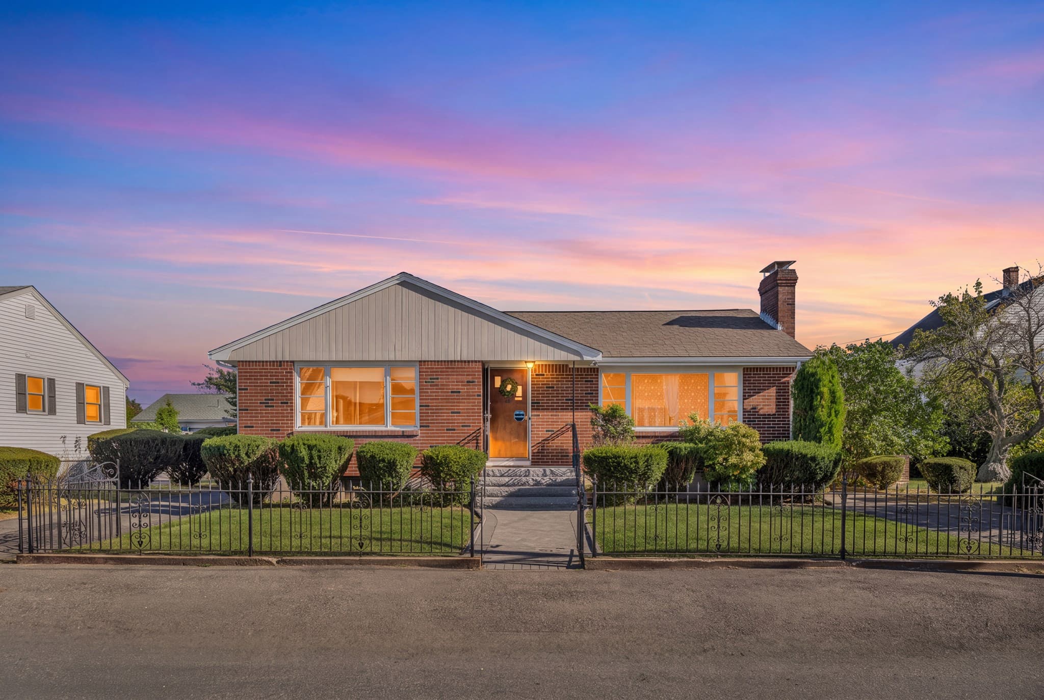 45 Sigourney St, Revere MA 02151