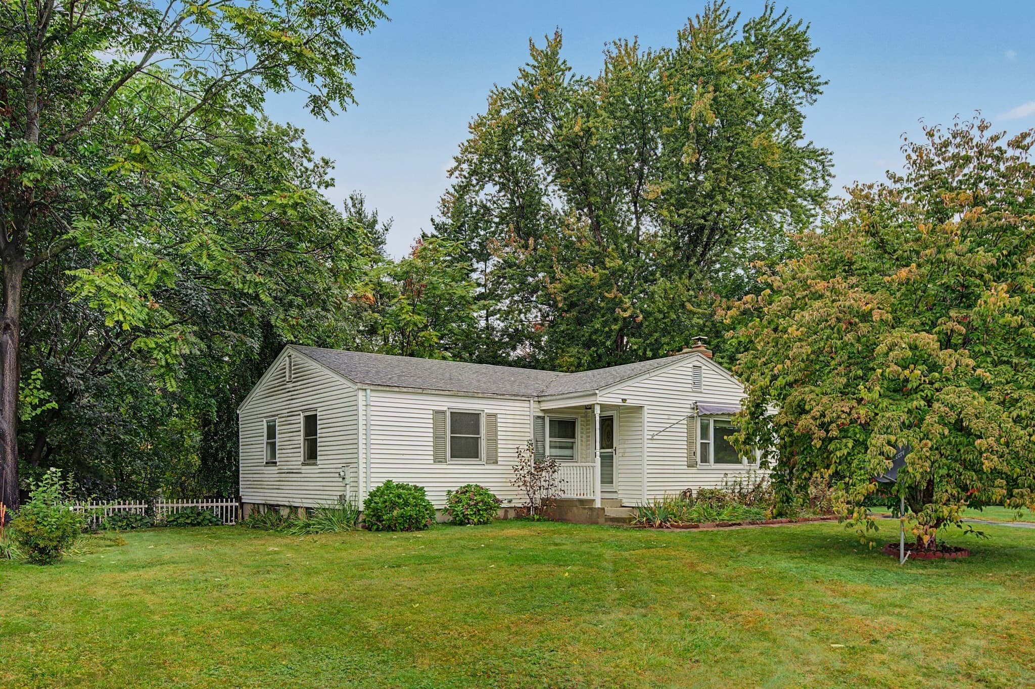 69 Lynch Drive, Holyoke MA 01040