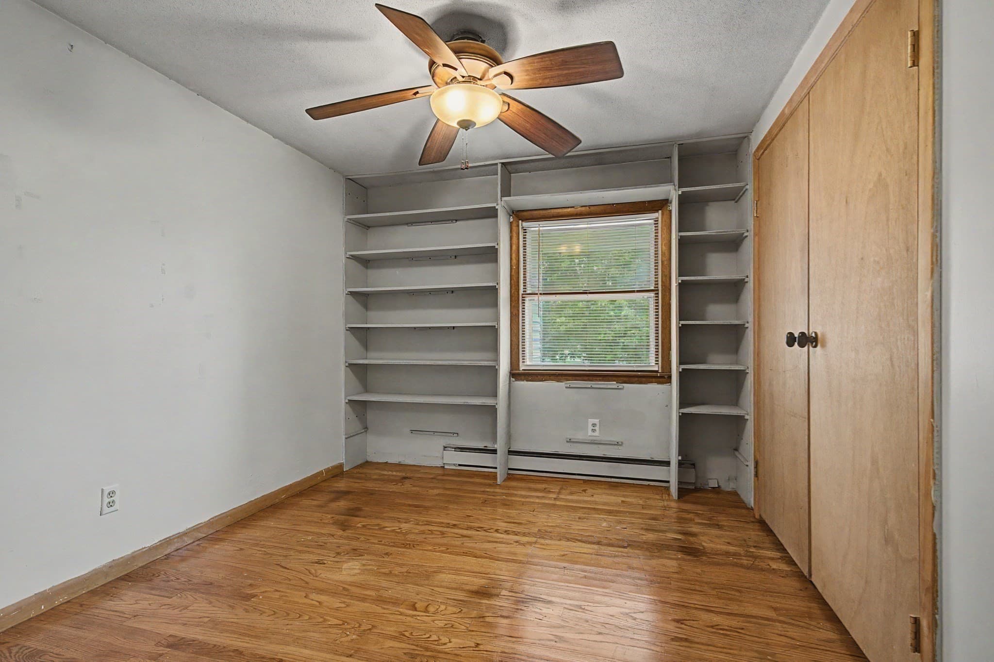 Single Family Residence at 69 Lynch Drive, Holyoke MA 01040, Holyoke, photo 14 of 26