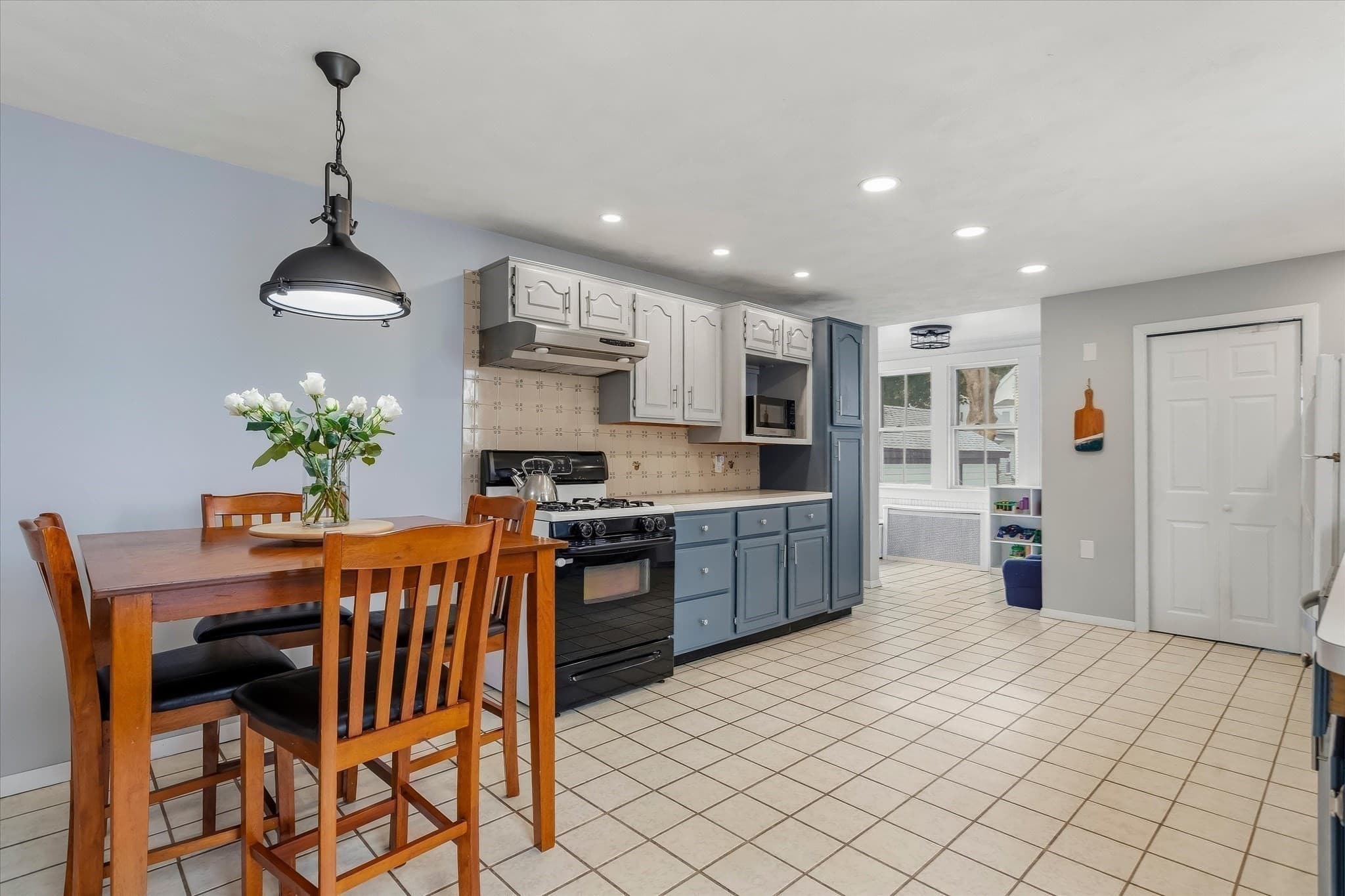 Single Family Residence at 5 Mooney Avenue, Salem MA 01970, Salem, photo 15 of 41