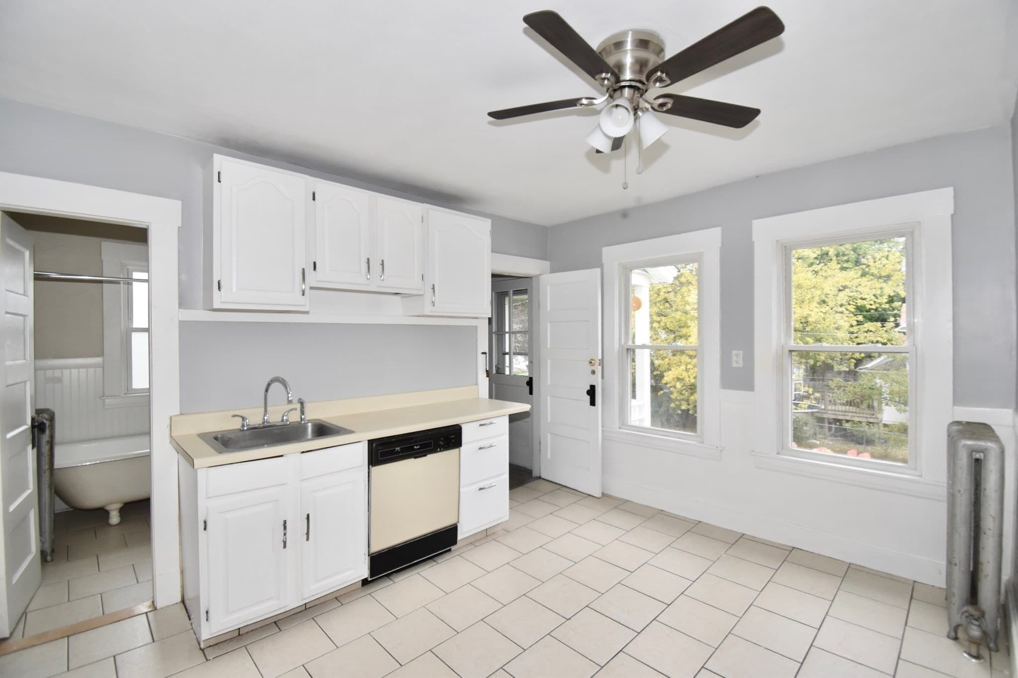 Multi Family at 92-94 Manchester Ter, Springfield MA 01108, Springfield, photo 17 of 31