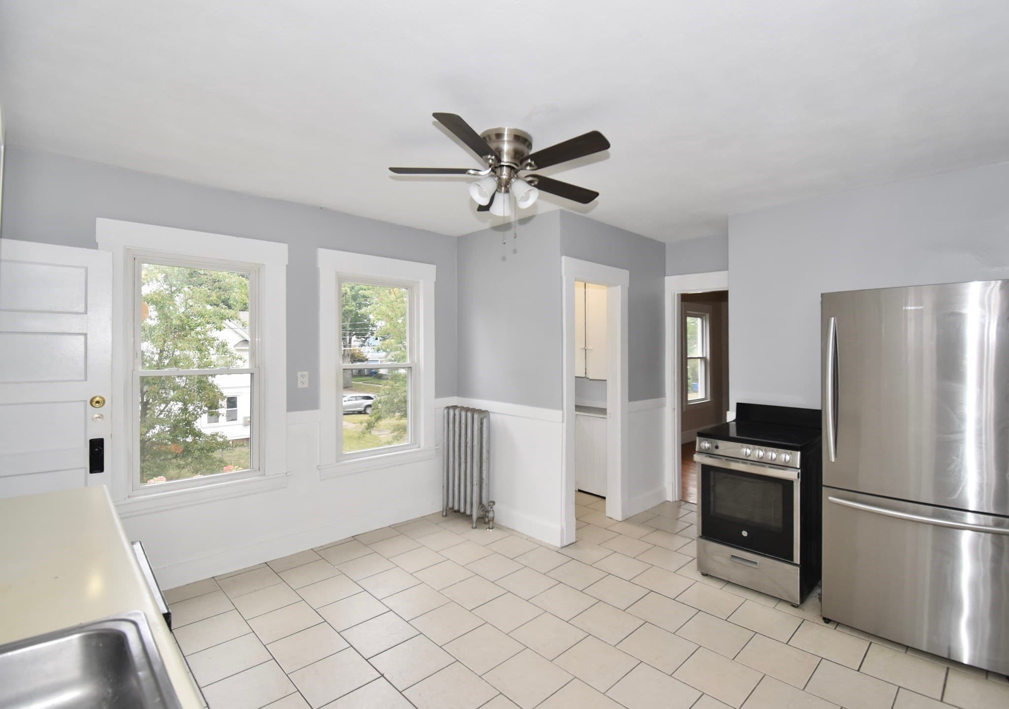 Multi Family at 92-94 Manchester Ter, Springfield MA 01108, Springfield, photo 9 of 31