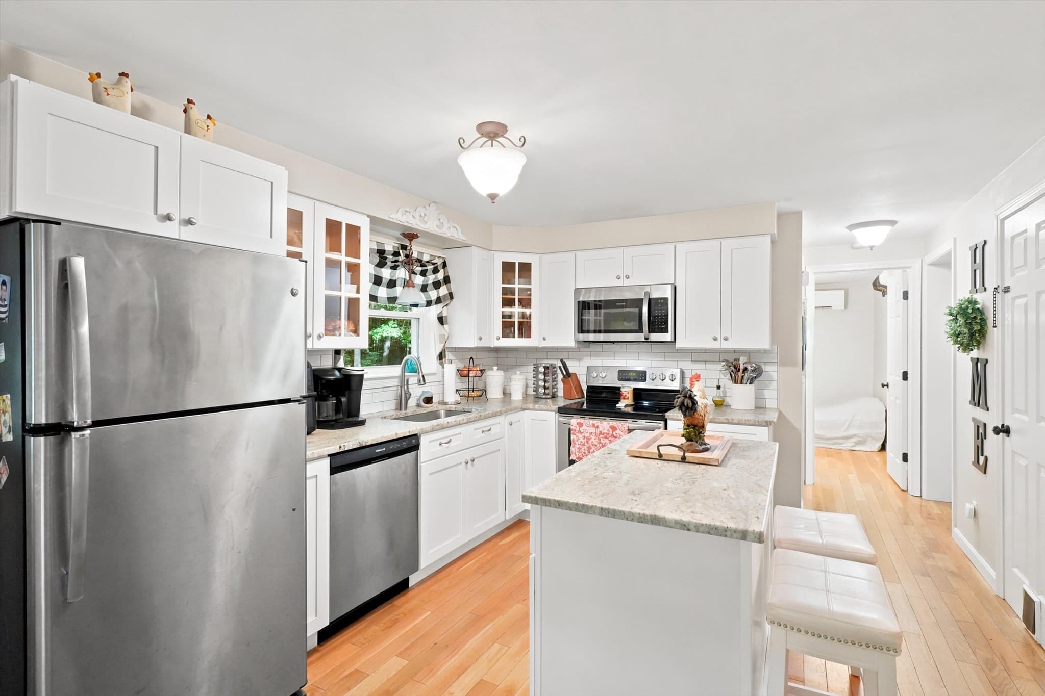 Single Family Residence at 900 Clark St, Gardner MA 01440, Gardner, photo 12 of 41
