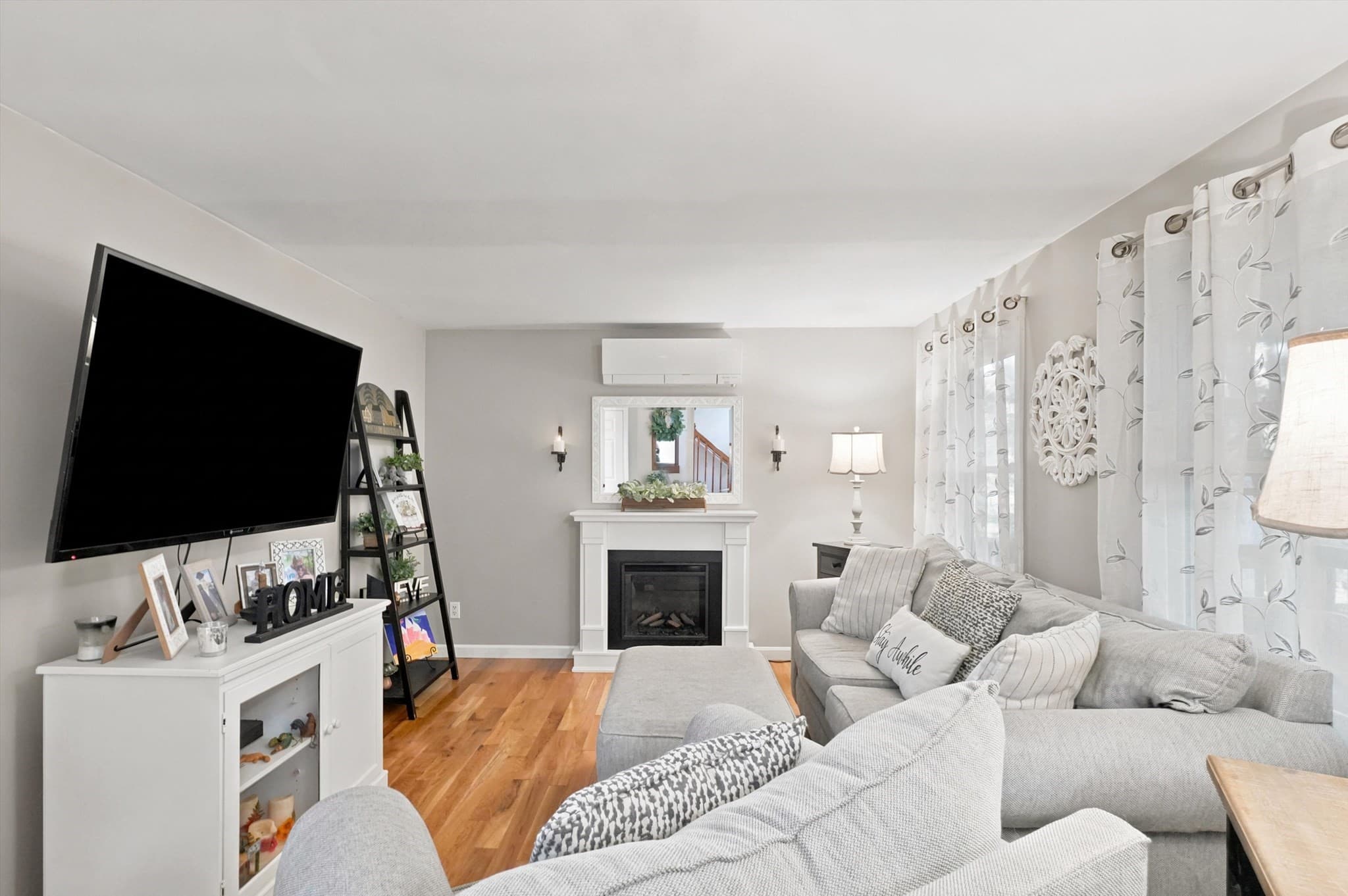Single Family Residence at 900 Clark St, Gardner MA 01440, Gardner, photo 5 of 41