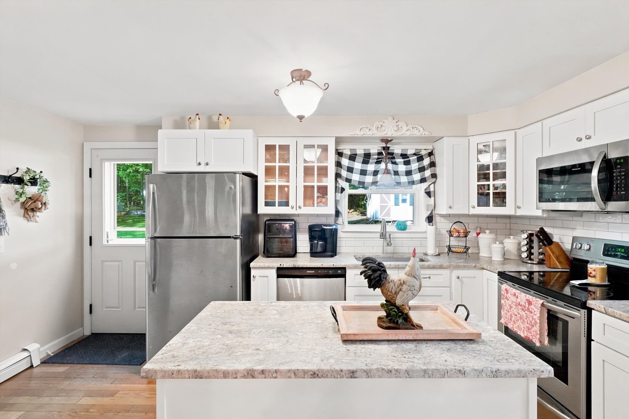 Single Family Residence at 900 Clark St, Gardner MA 01440, Gardner, photo 14 of 41