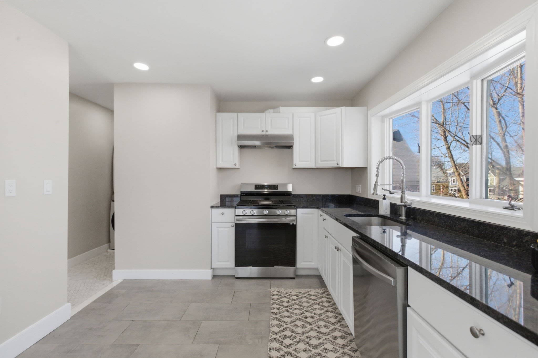 Condominium at 15 S Fairview St # 3, Boston MA 02131, Boston, photo 6 of 42