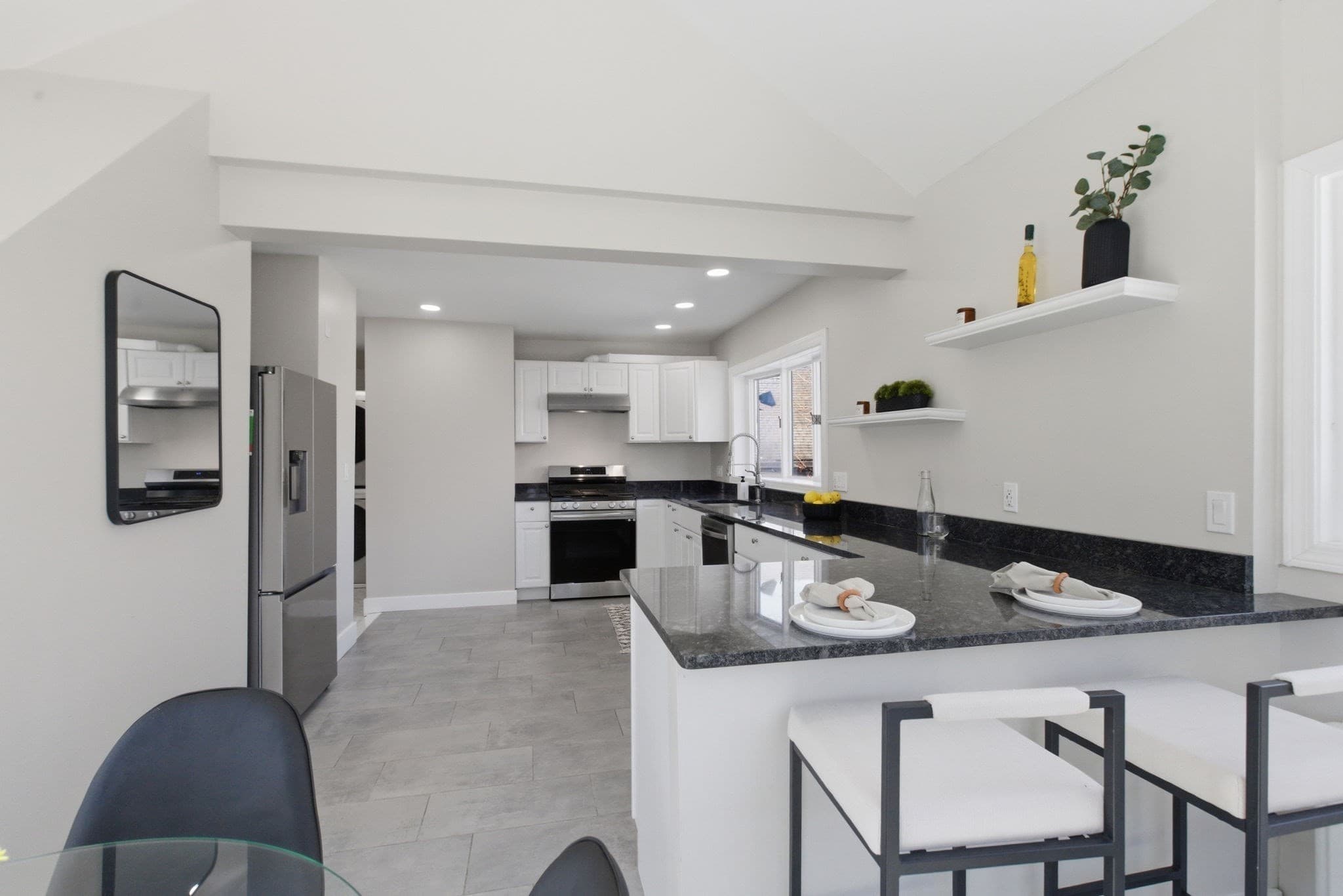 Condominium at 15 S Fairview St # 3, Boston MA 02131, Boston, photo 7 of 42