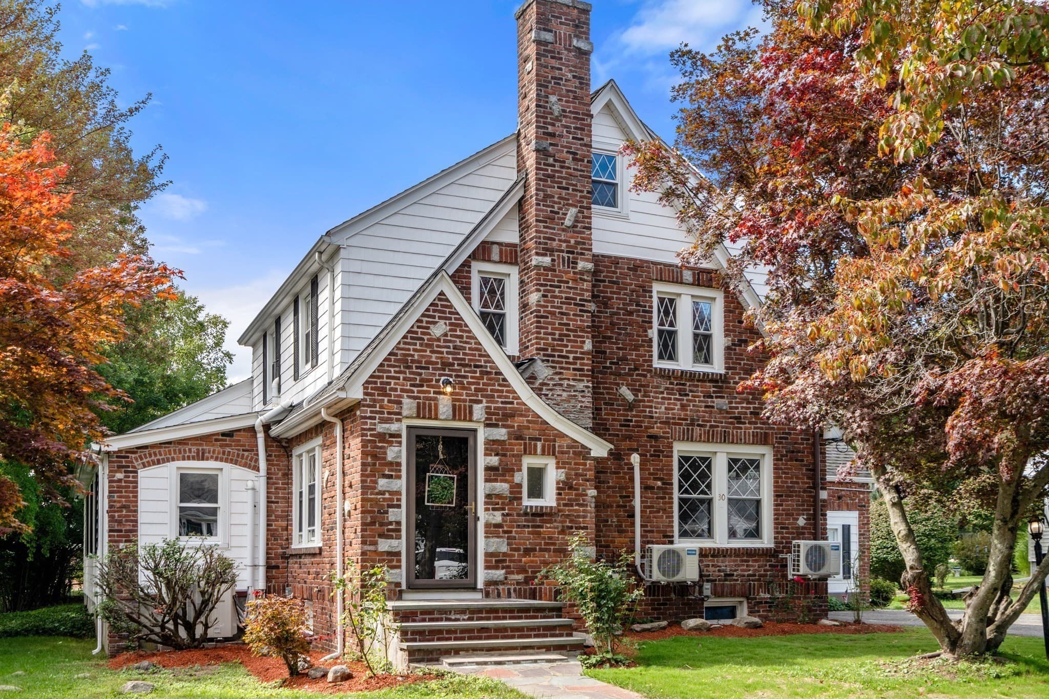 30 St James Rd, Shrewsbury MA 01545