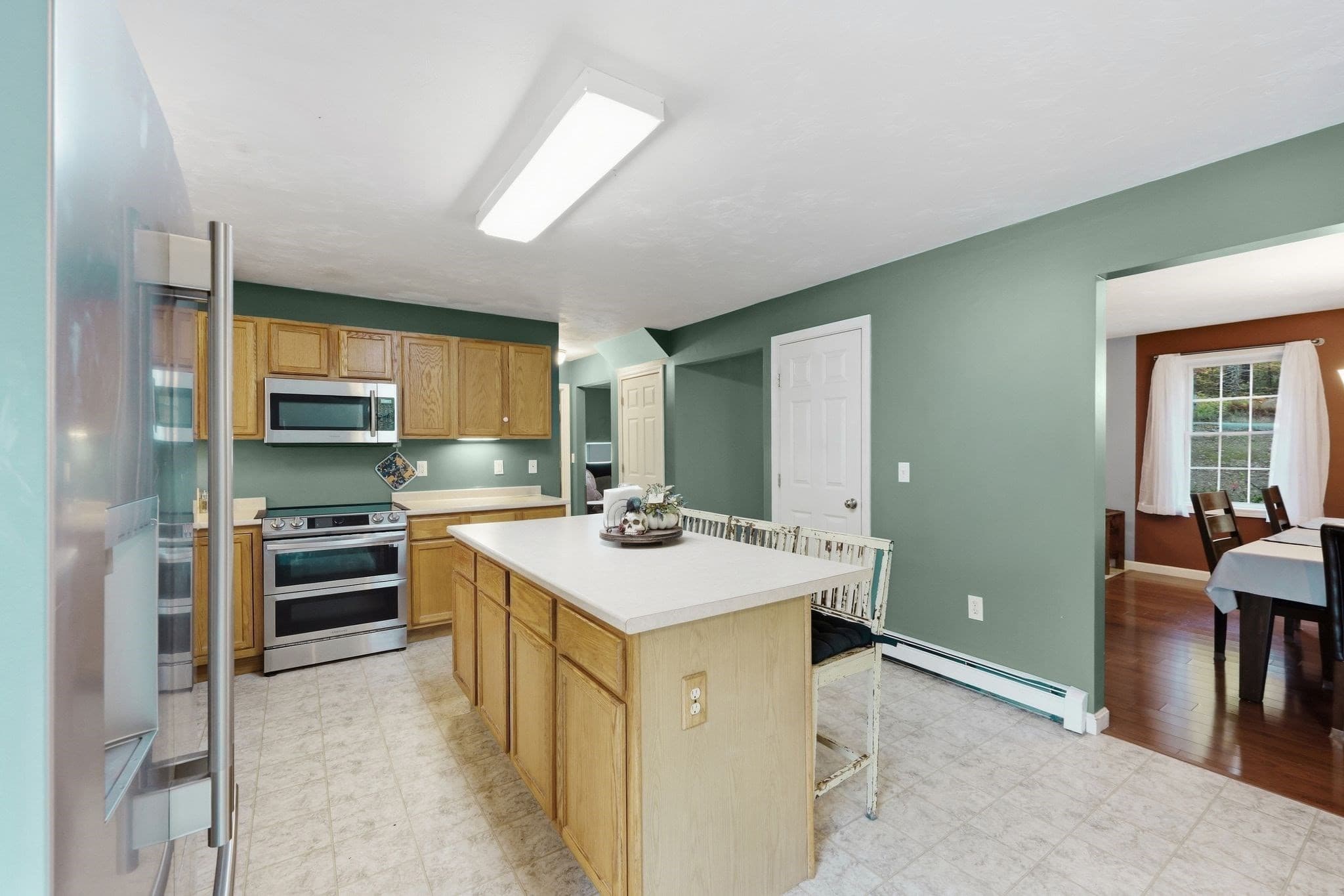 Single Family Residence at 78 New Westminster Rd, Hubbardston MA 01452, photo 13 of 42