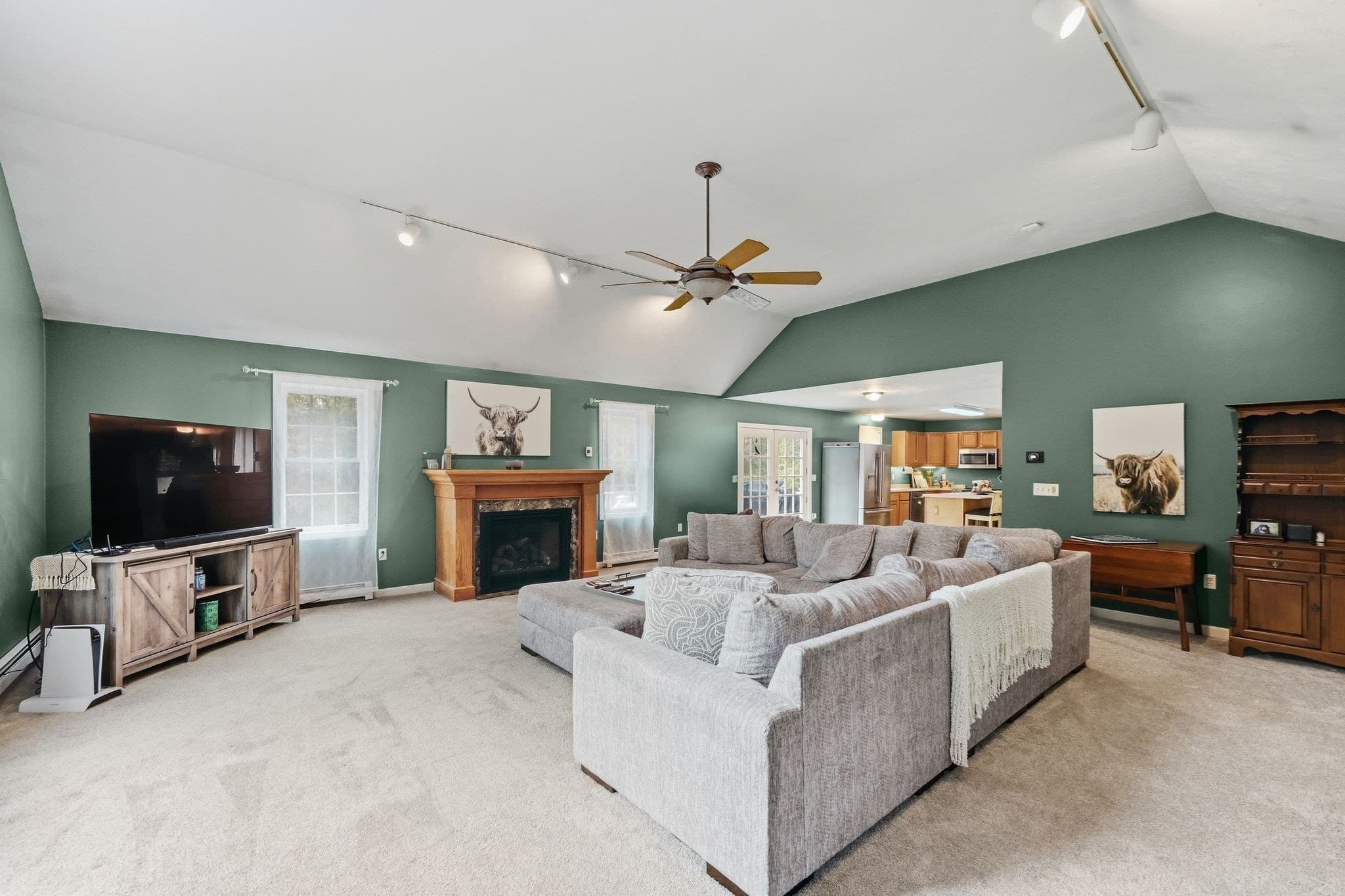 Single Family Residence at 78 New Westminster Rd, Hubbardston MA 01452, photo 15 of 42