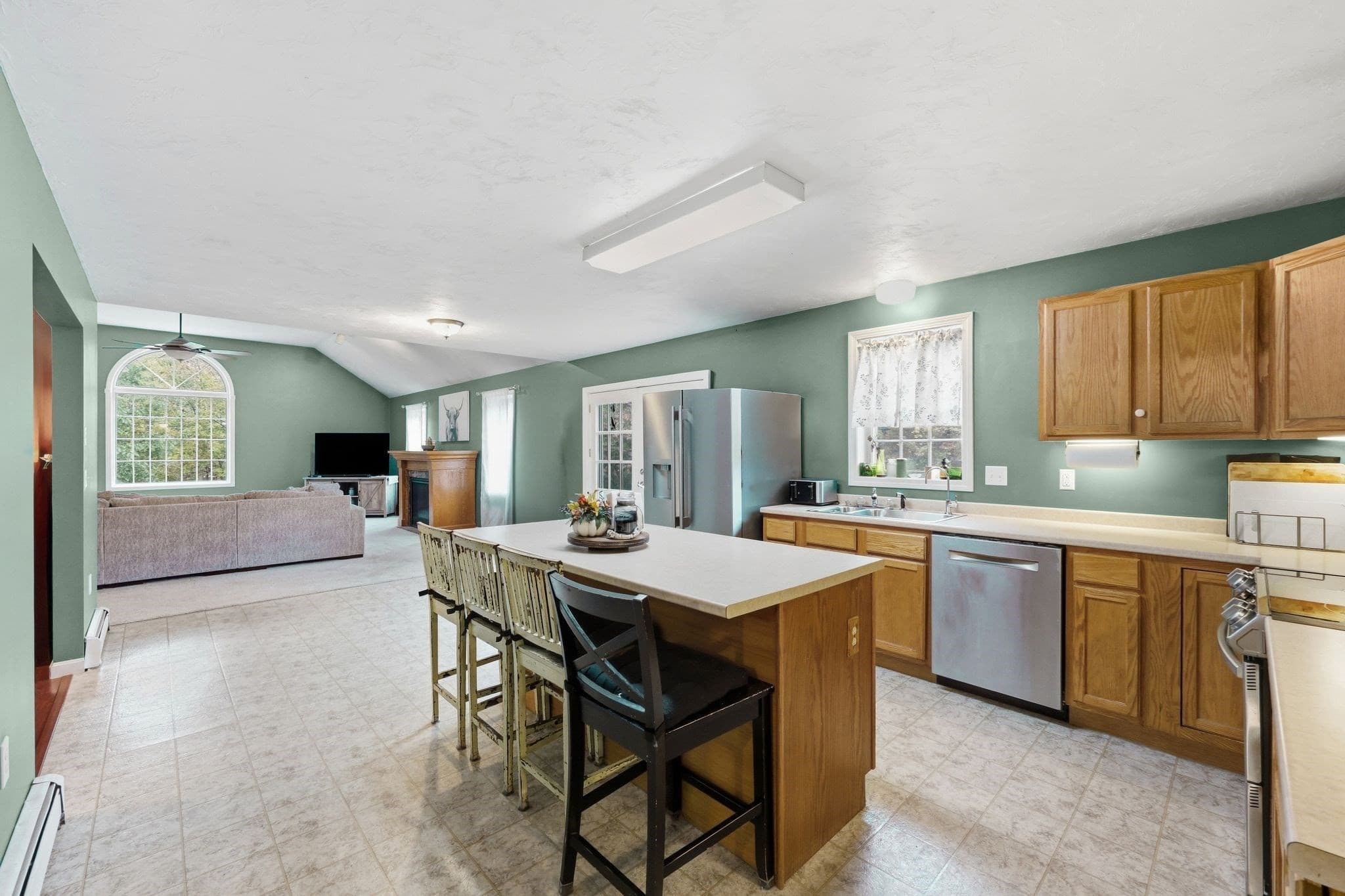 Single Family Residence at 78 New Westminster Rd, Hubbardston MA 01452, photo 11 of 42