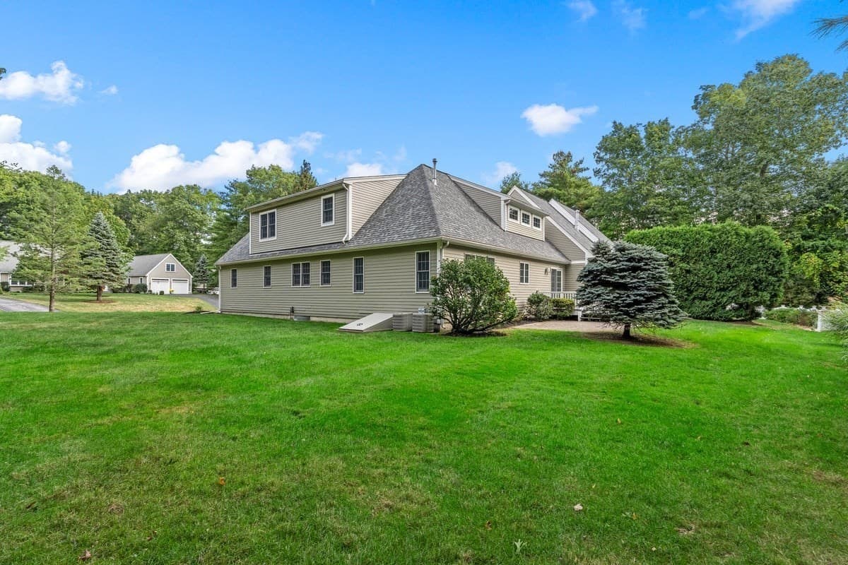Condominium at 4 Doctors Hill # 4, Scituate MA 02066, Scituate, photo 27 of 30