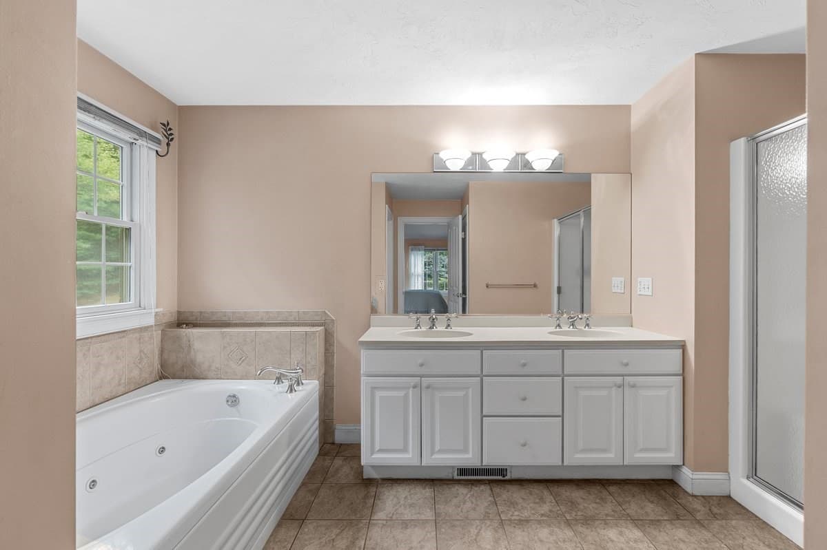 Condominium at 4 Doctors Hill # 4, Scituate MA 02066, Scituate, photo 16 of 30