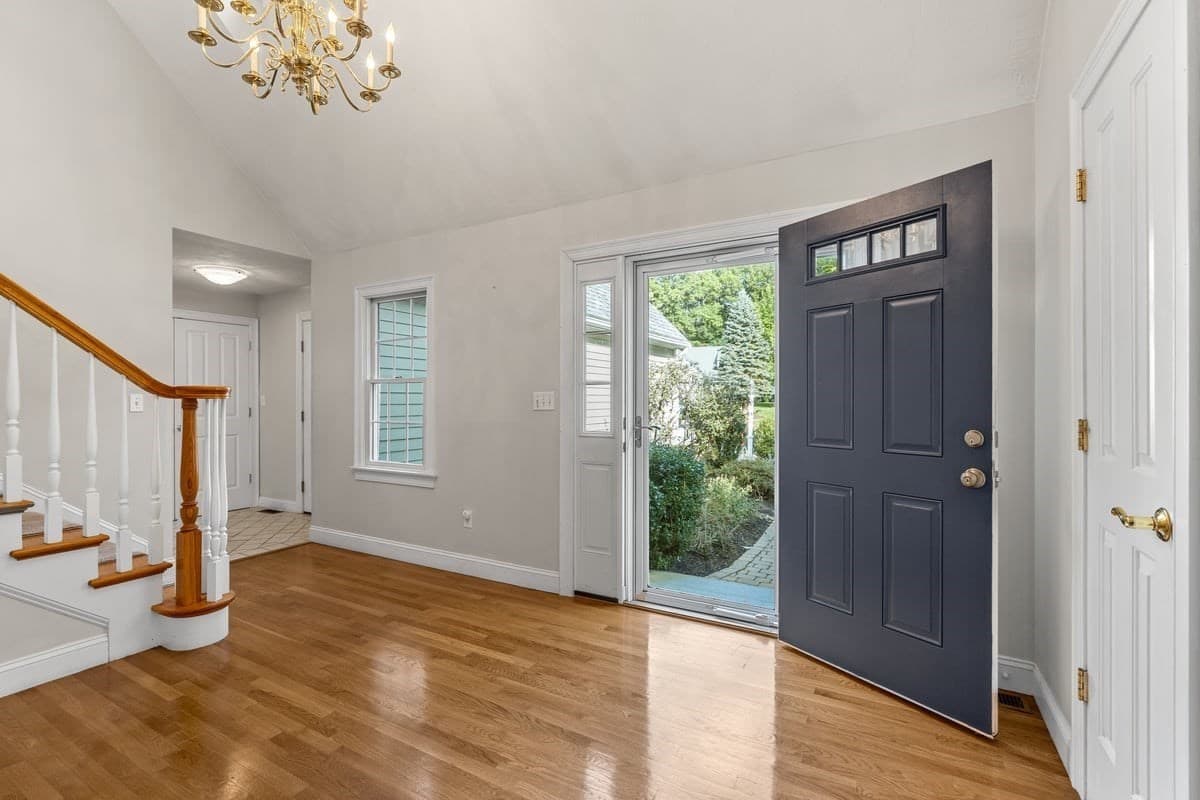 Condominium at 4 Doctors Hill # 4, Scituate MA 02066, Scituate, photo 5 of 30