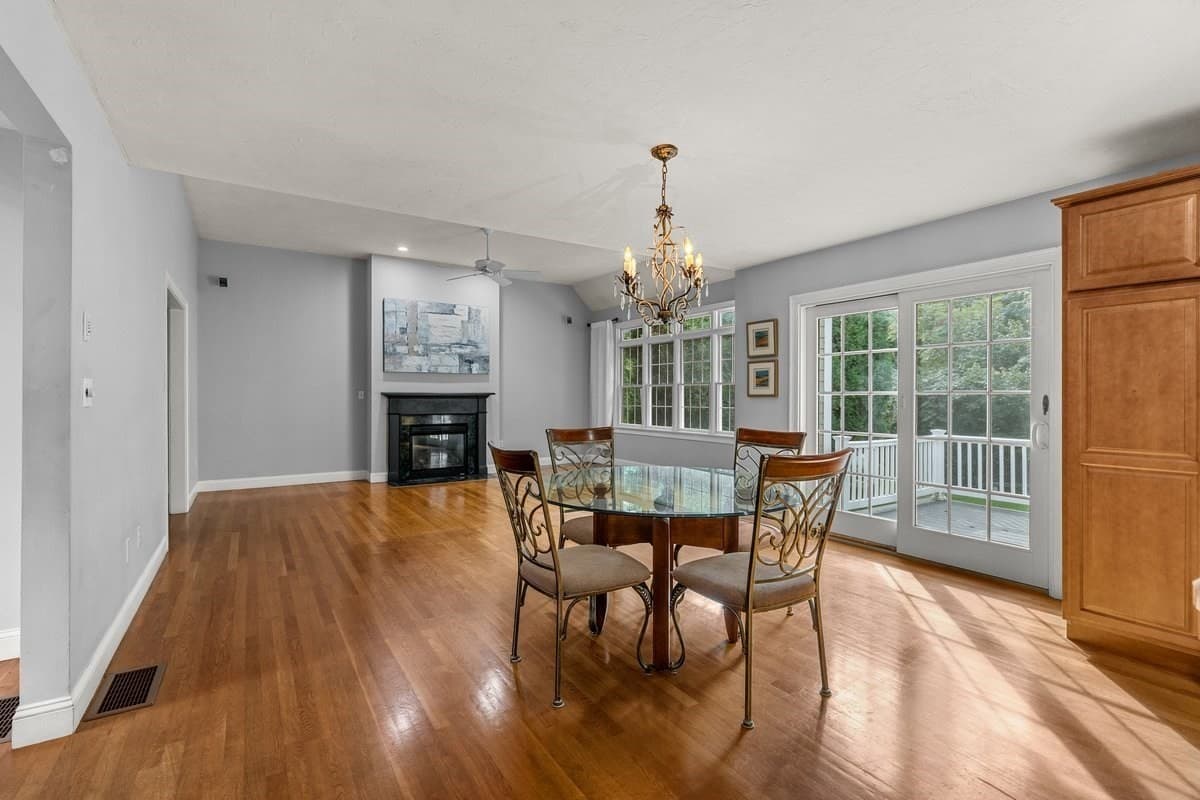 Condominium at 4 Doctors Hill # 4, Scituate MA 02066, Scituate, photo 8 of 30