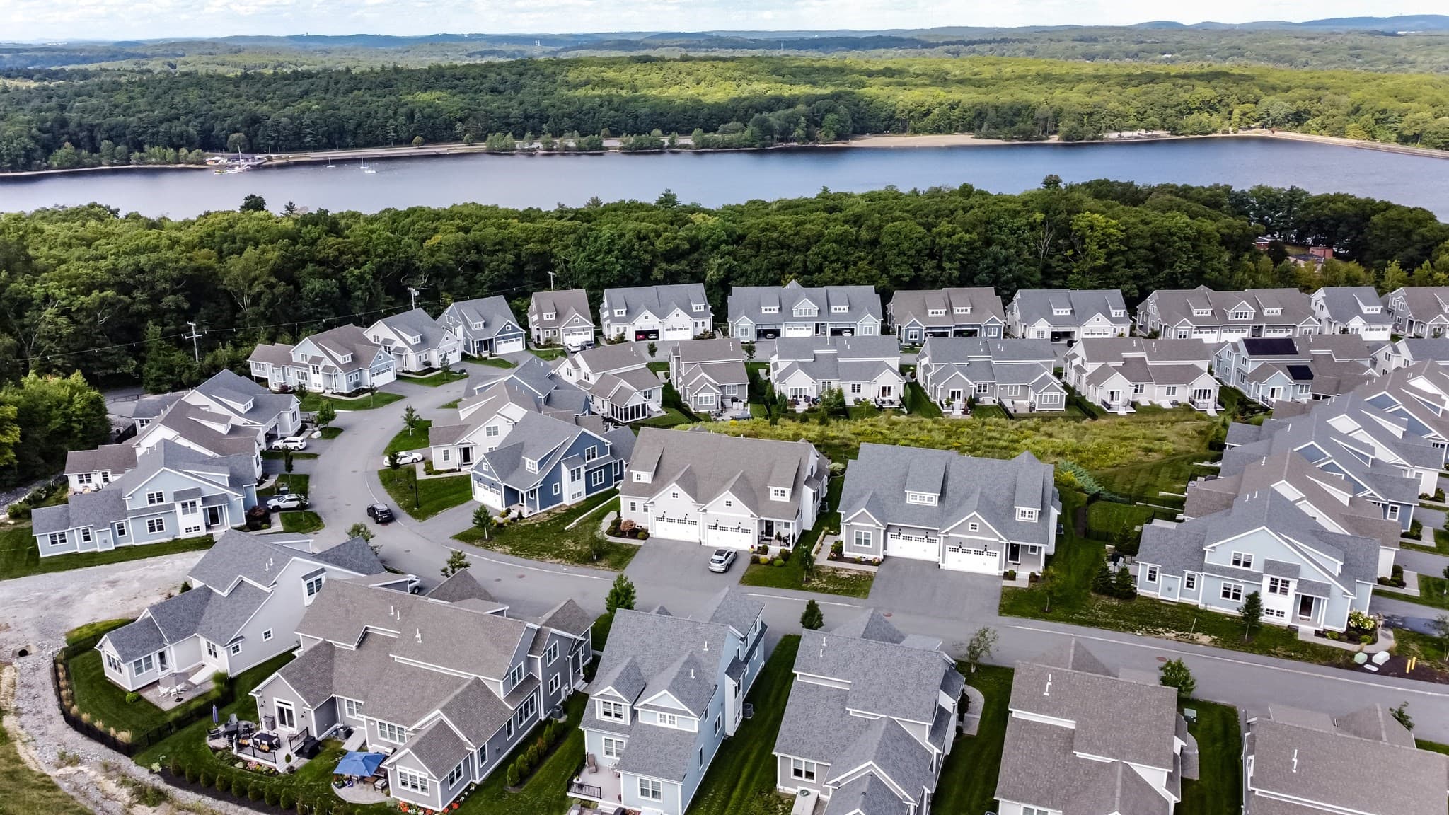 Condominium at 38 Weston  Lane # 38, Hopkinton MA 01748, Hopkinton, photo 2 of 42