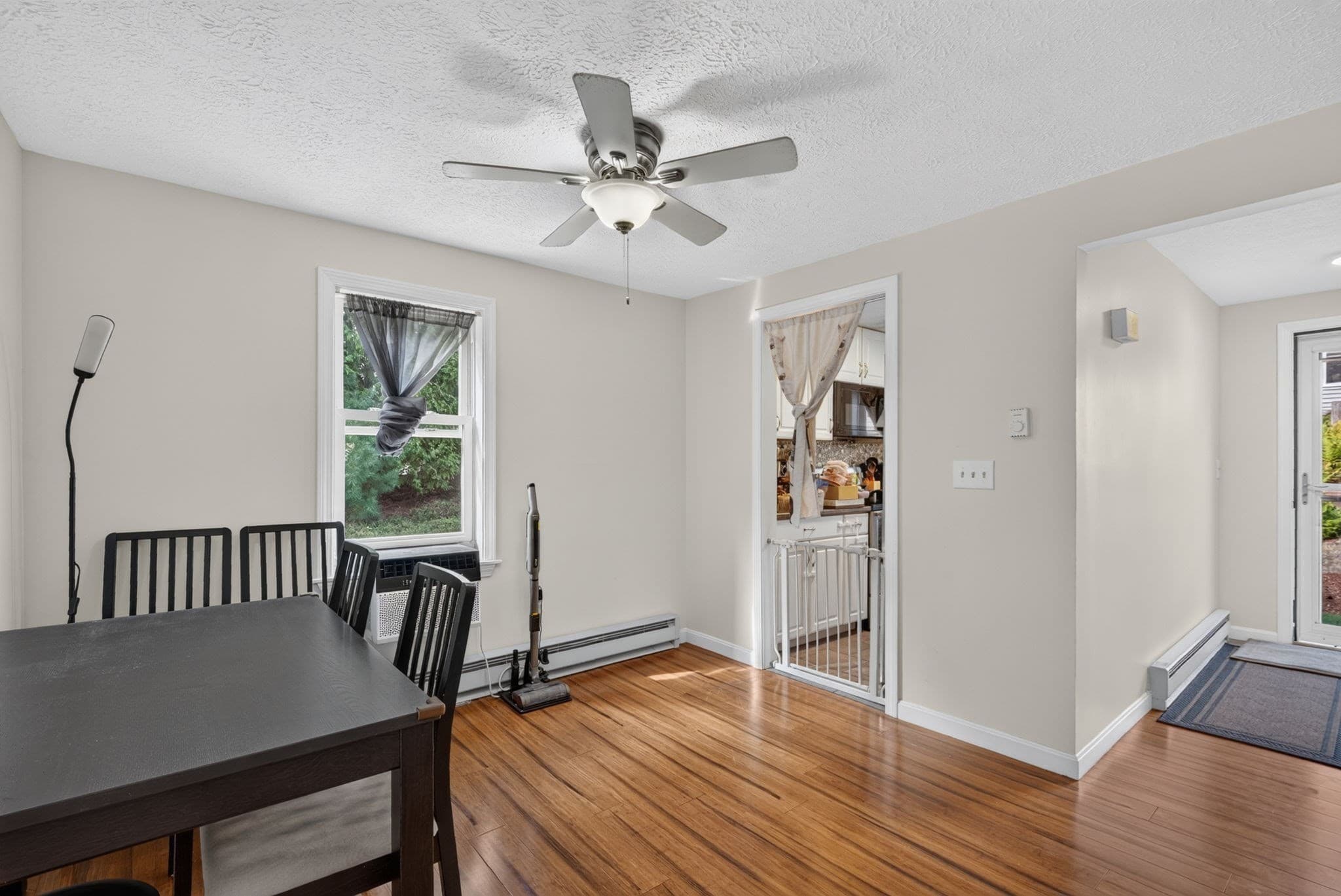 Condominium at 53 Olde Colonial Dr # 6, Gardner MA 01440, Gardner, photo 3 of 25