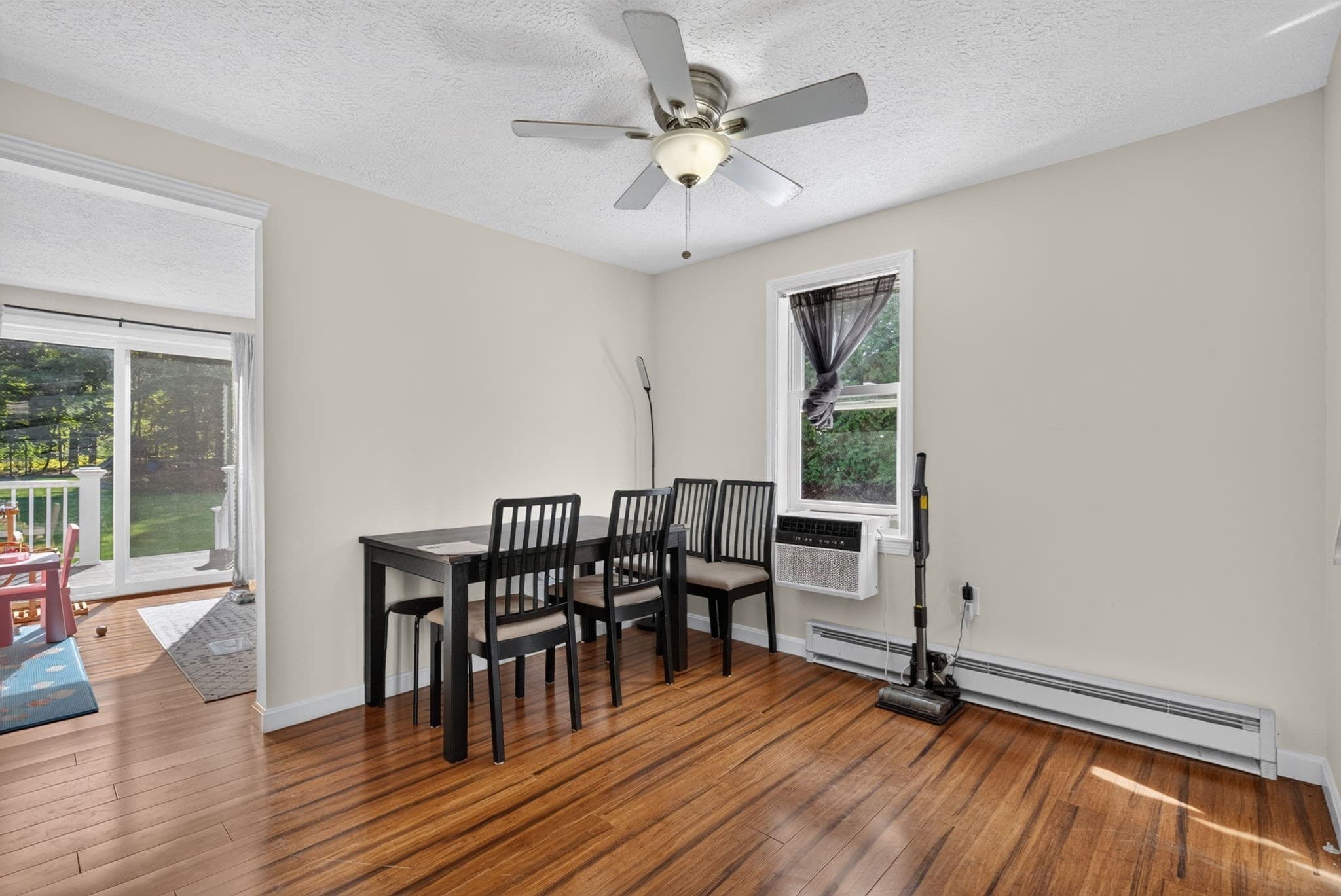Condominium at 53 Olde Colonial Dr # 6, Gardner MA 01440, Gardner, photo 4 of 25