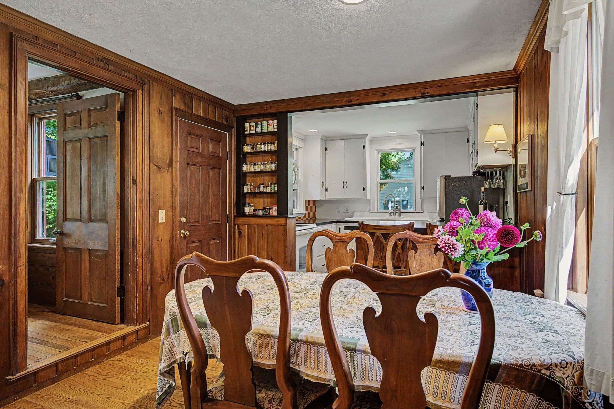 Single Family Residence at 73 N Silver Lane, Sunderland MA 01375, Sunderland, photo 11 of 41