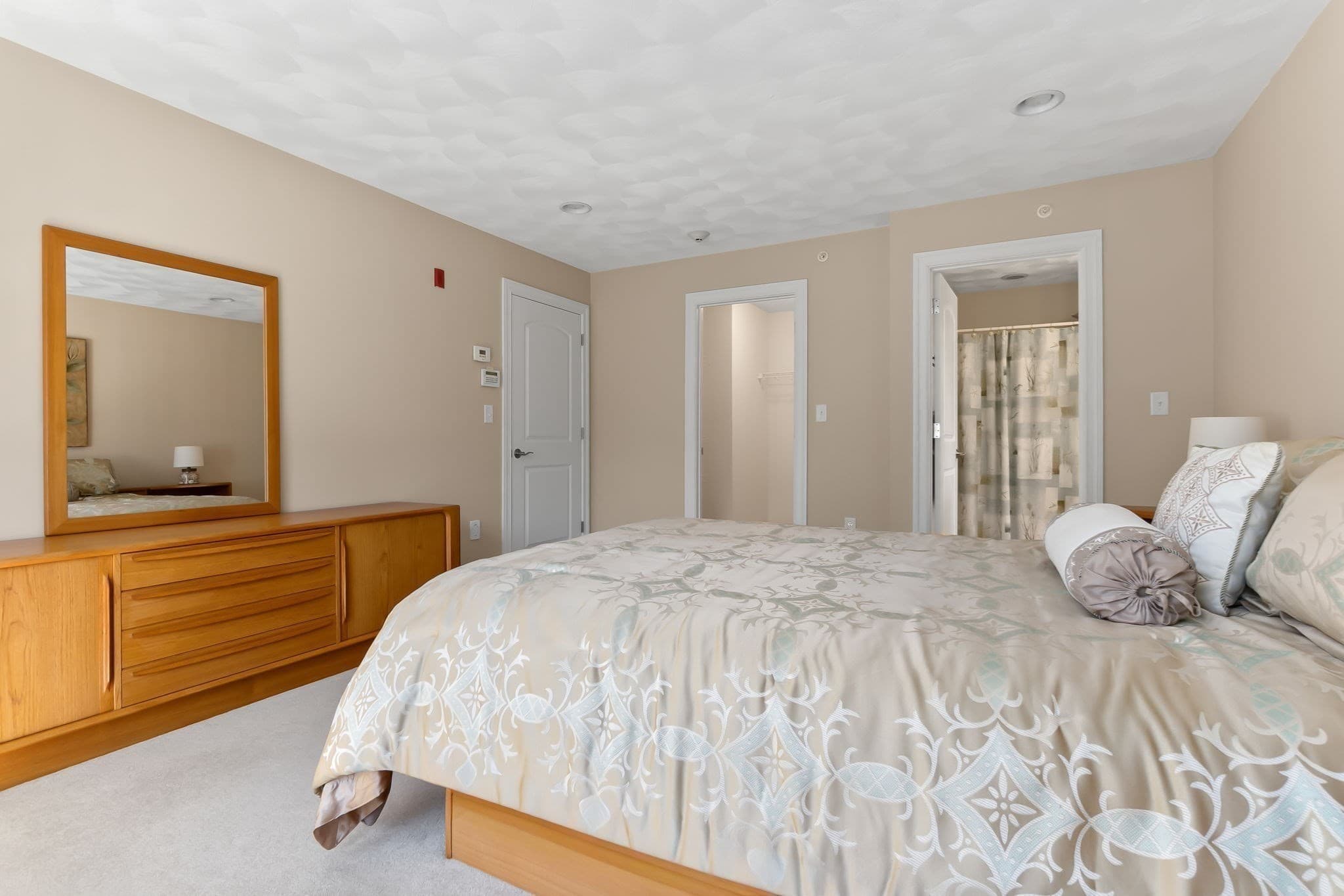 Condominium at 35 Peaslee Circle # 35, Middleton MA 01949, Middleton, photo 16 of 36