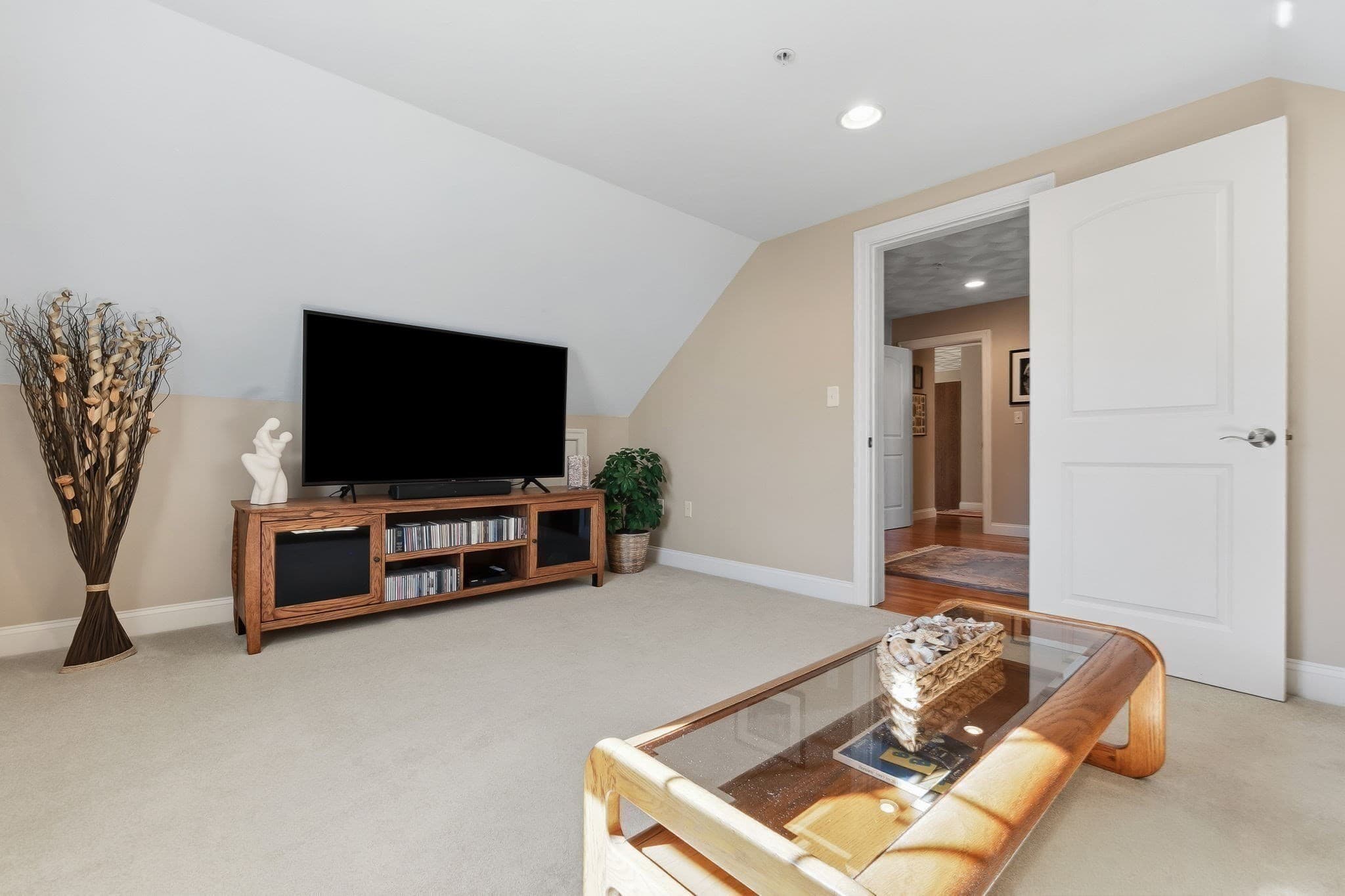 Condominium at 35 Peaslee Circle # 35, Middleton MA 01949, Middleton, photo 28 of 36