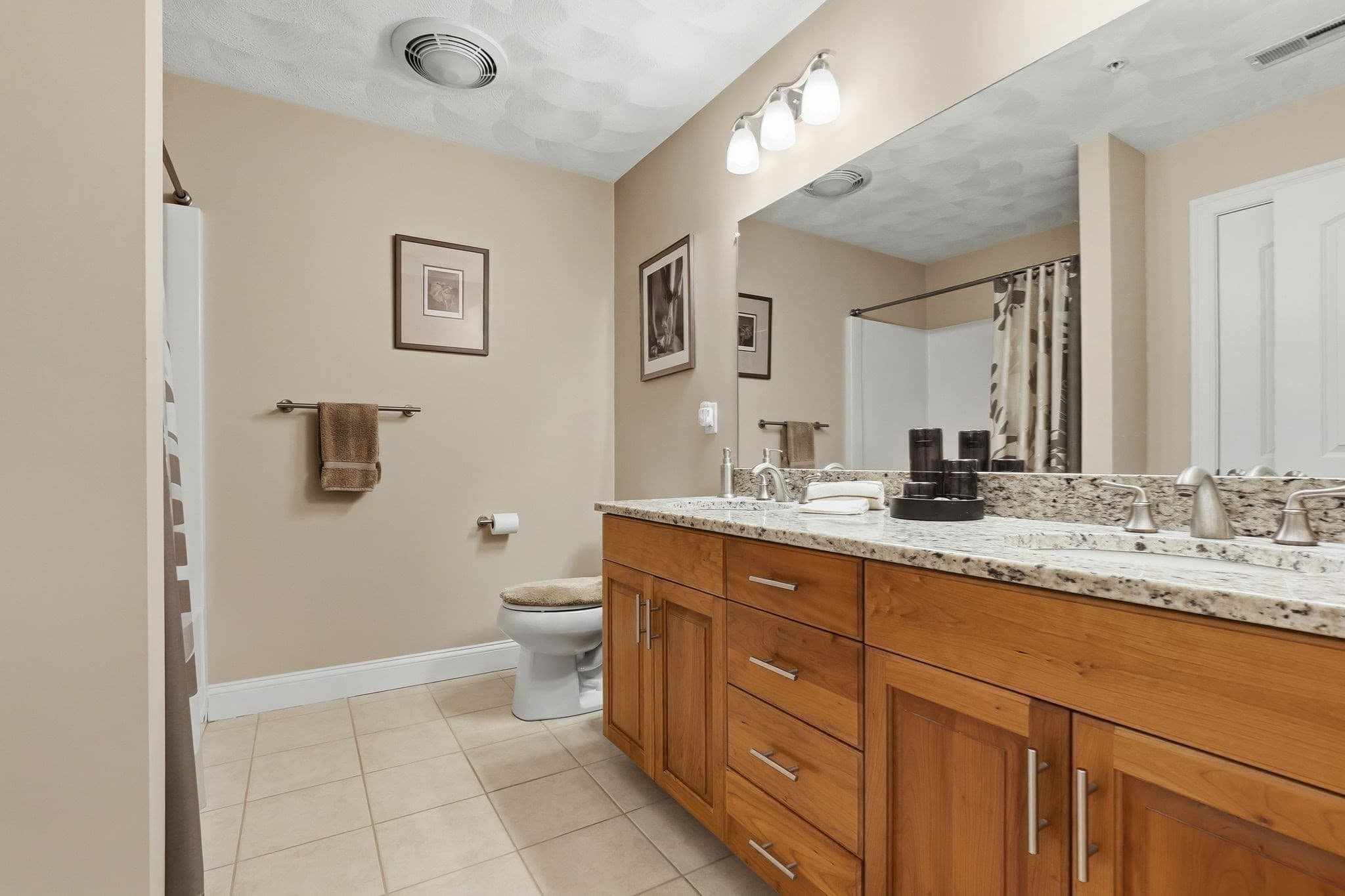 Condominium at 35 Peaslee Circle # 35, Middleton MA 01949, Middleton, photo 24 of 36