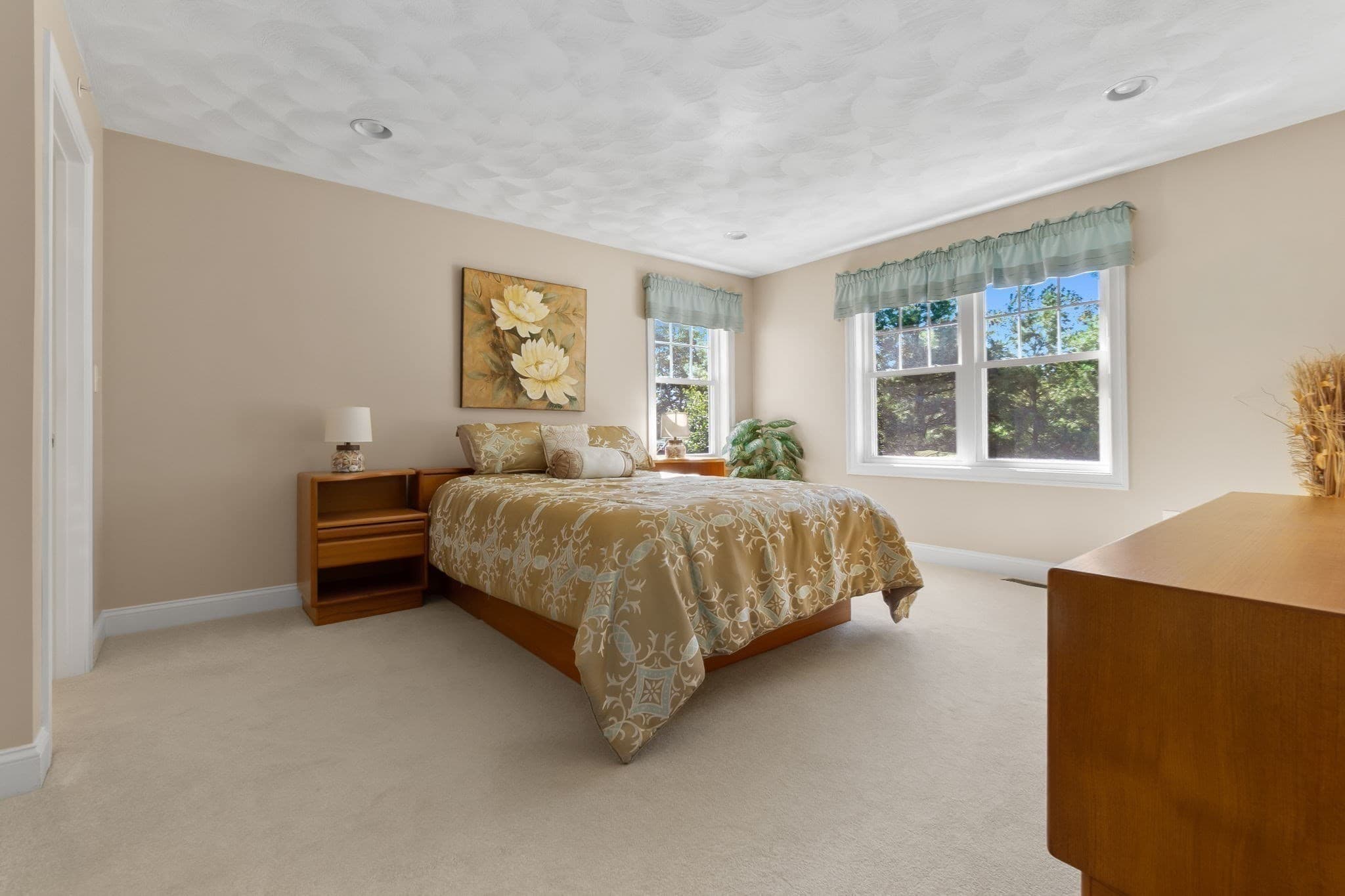 Condominium at 35 Peaslee Circle # 35, Middleton MA 01949, Middleton, photo 14 of 36