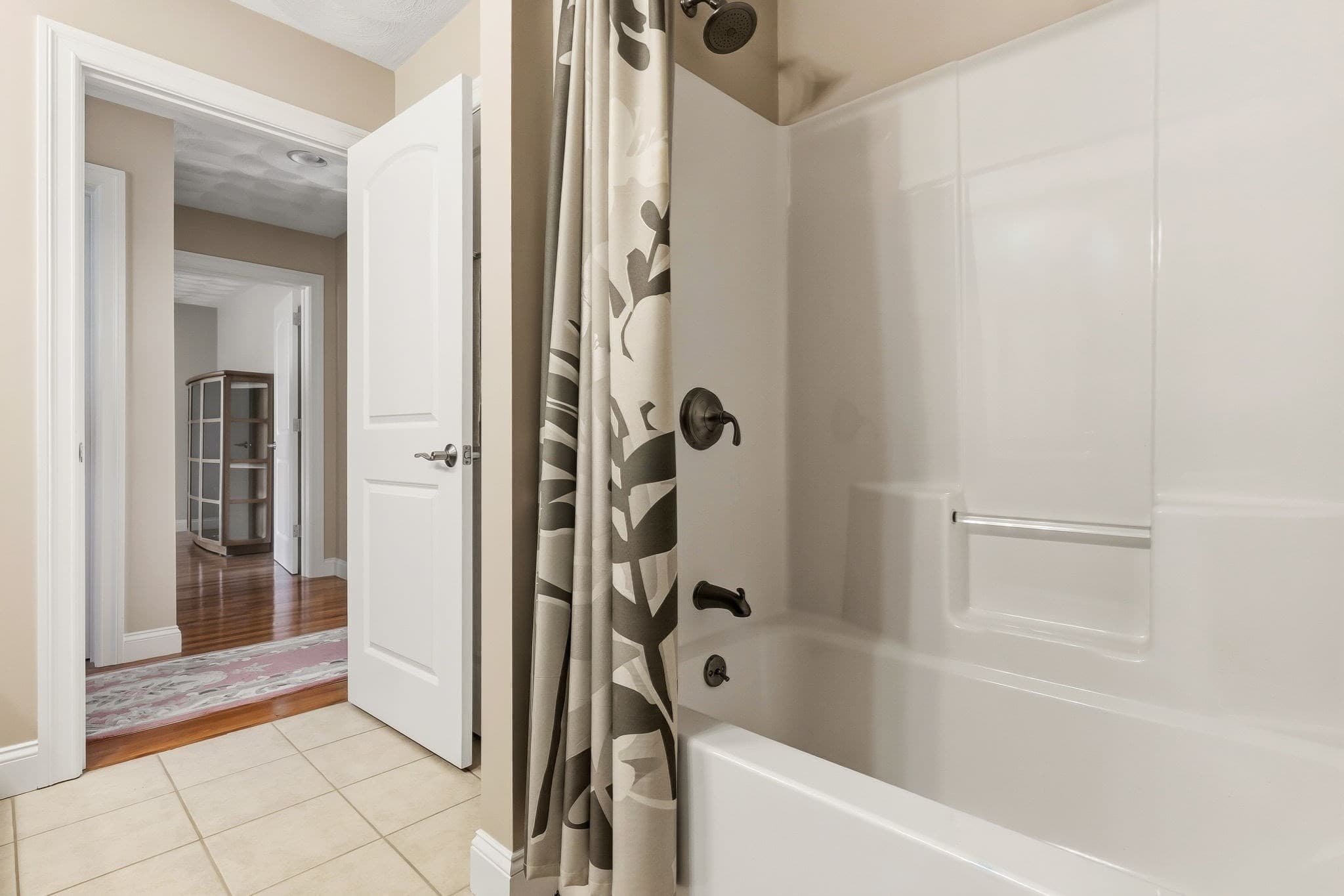 Condominium at 35 Peaslee Circle # 35, Middleton MA 01949, Middleton, photo 25 of 36