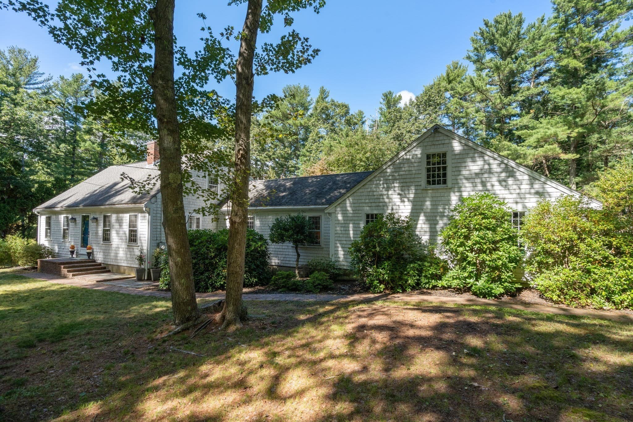 Single Family Residence at 254 Church Street, Duxbury MA 02332, Duxbury, photo 2 of 42